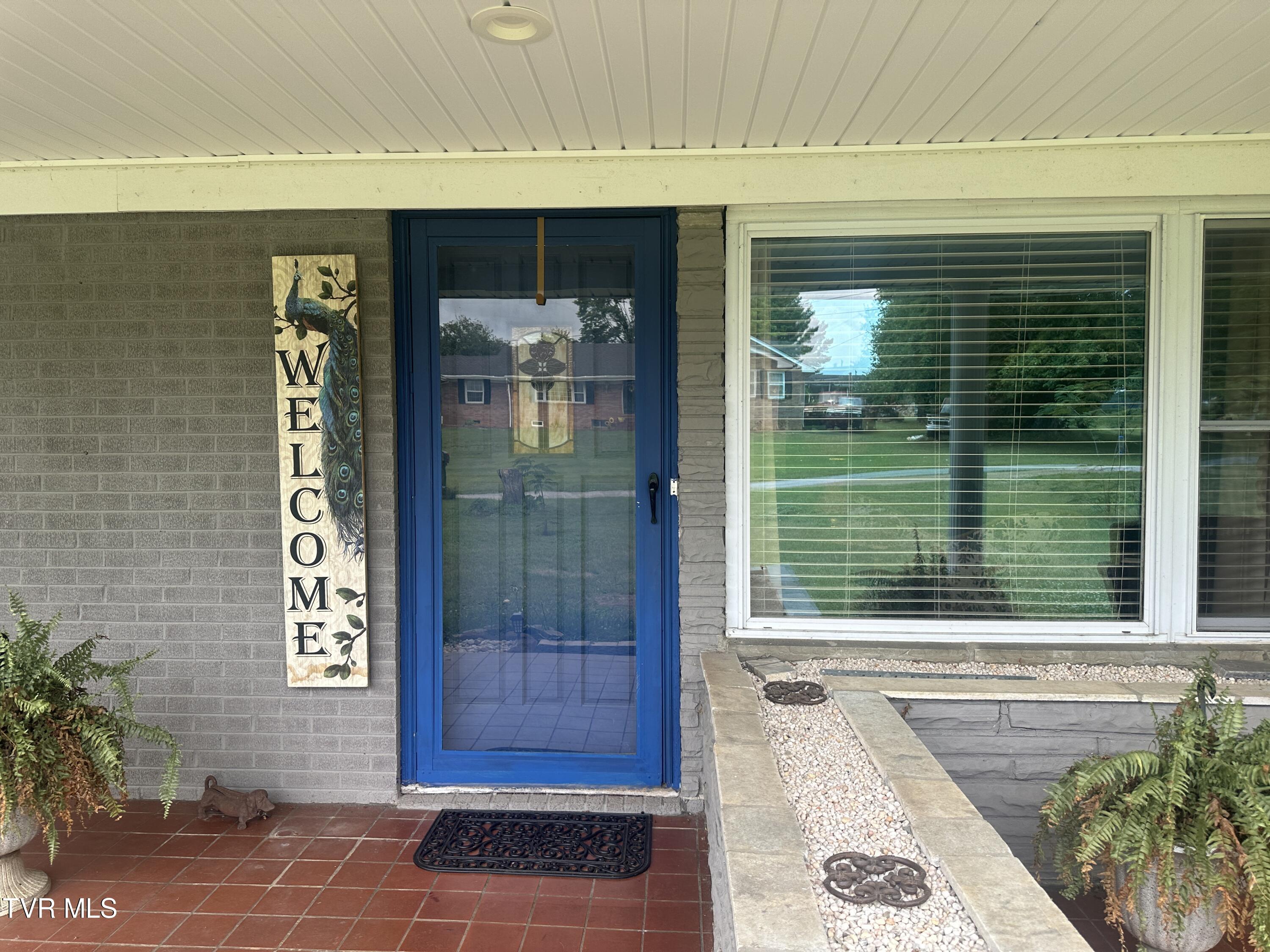 64 Salyer Drive Property Photo 7