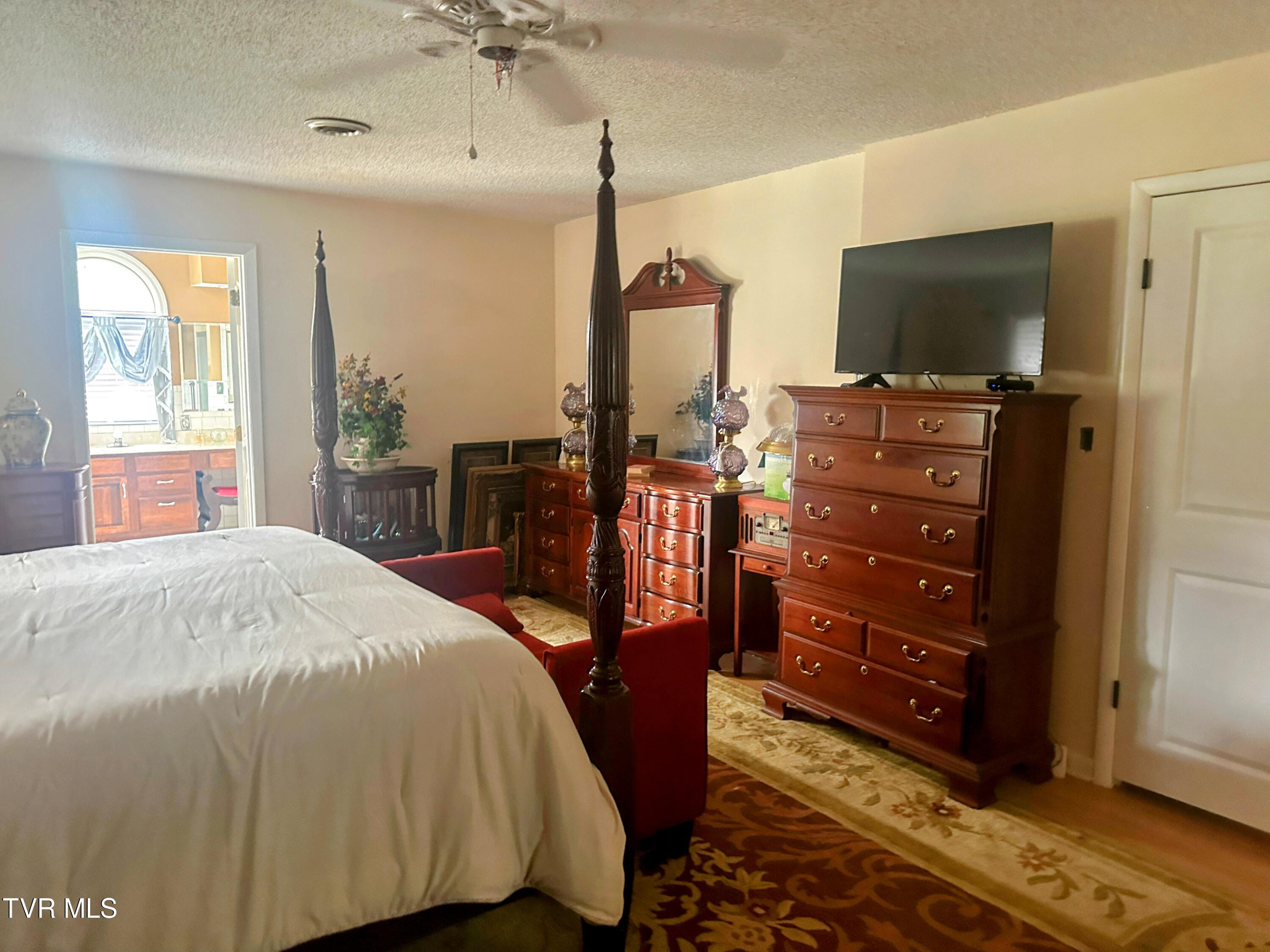 64 Salyer Drive Property Photo 44