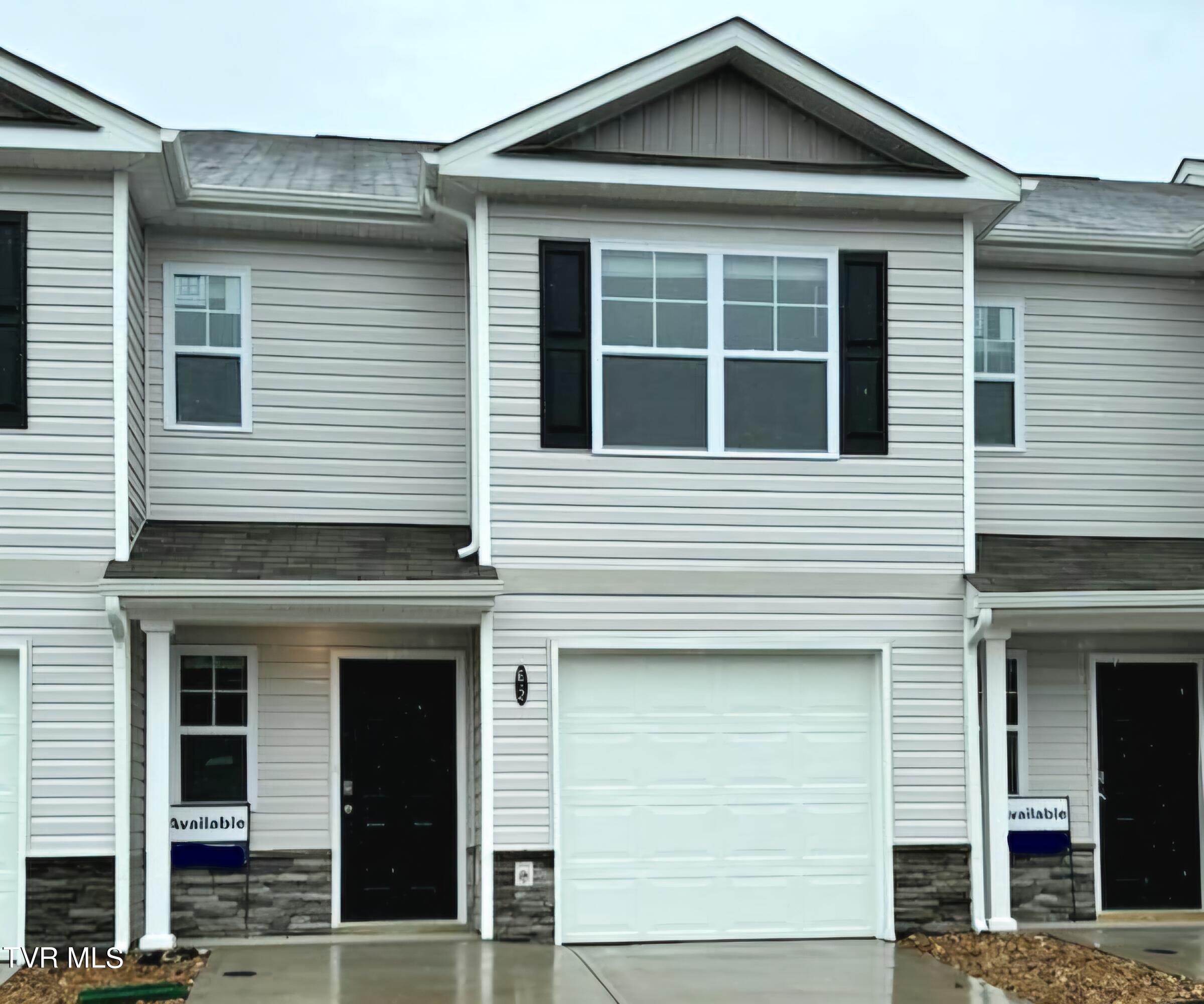 115 Raceday Center Dr Unit E-2 Property Photo 1