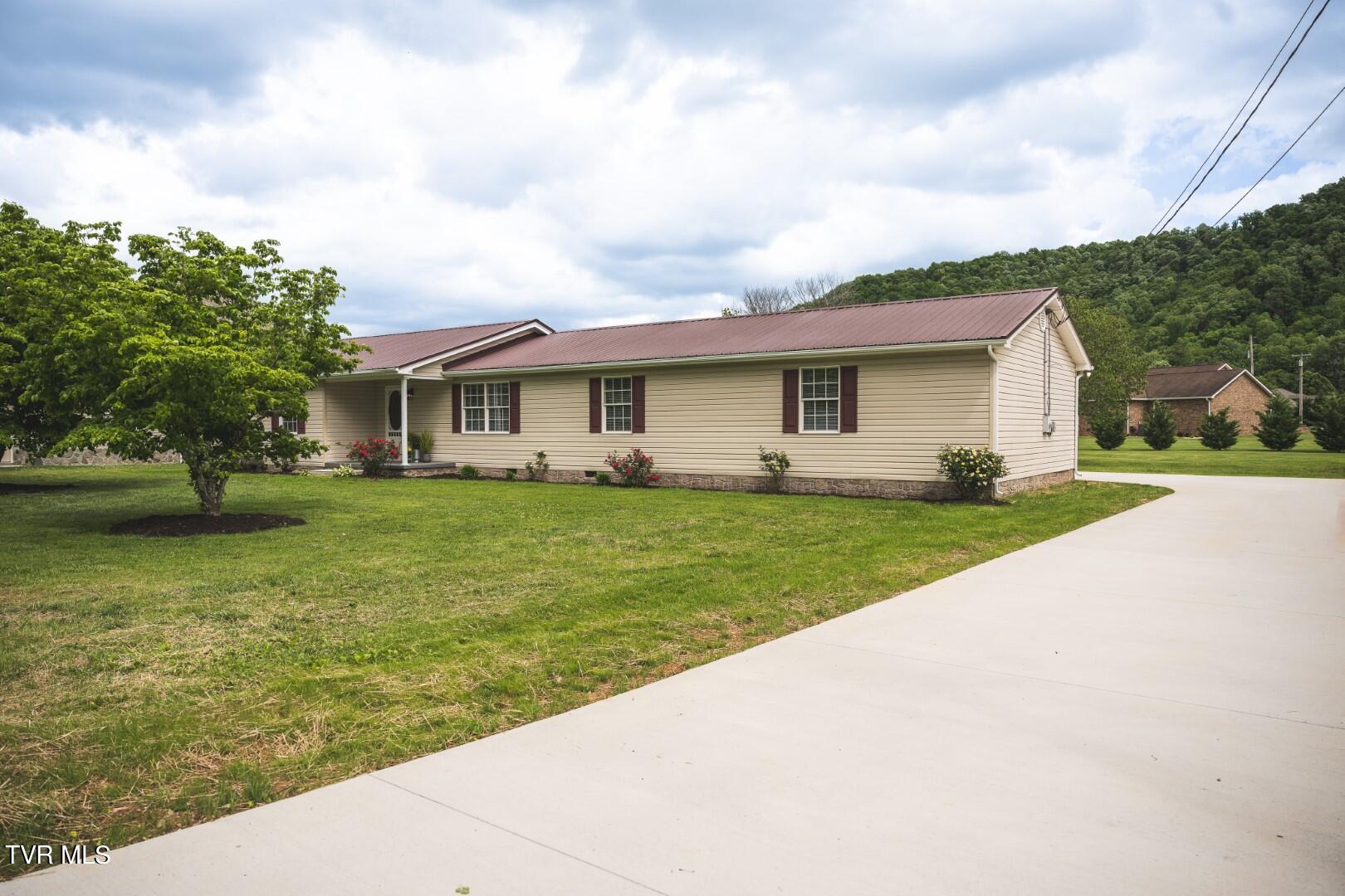 1466 Broad Street Property Photo