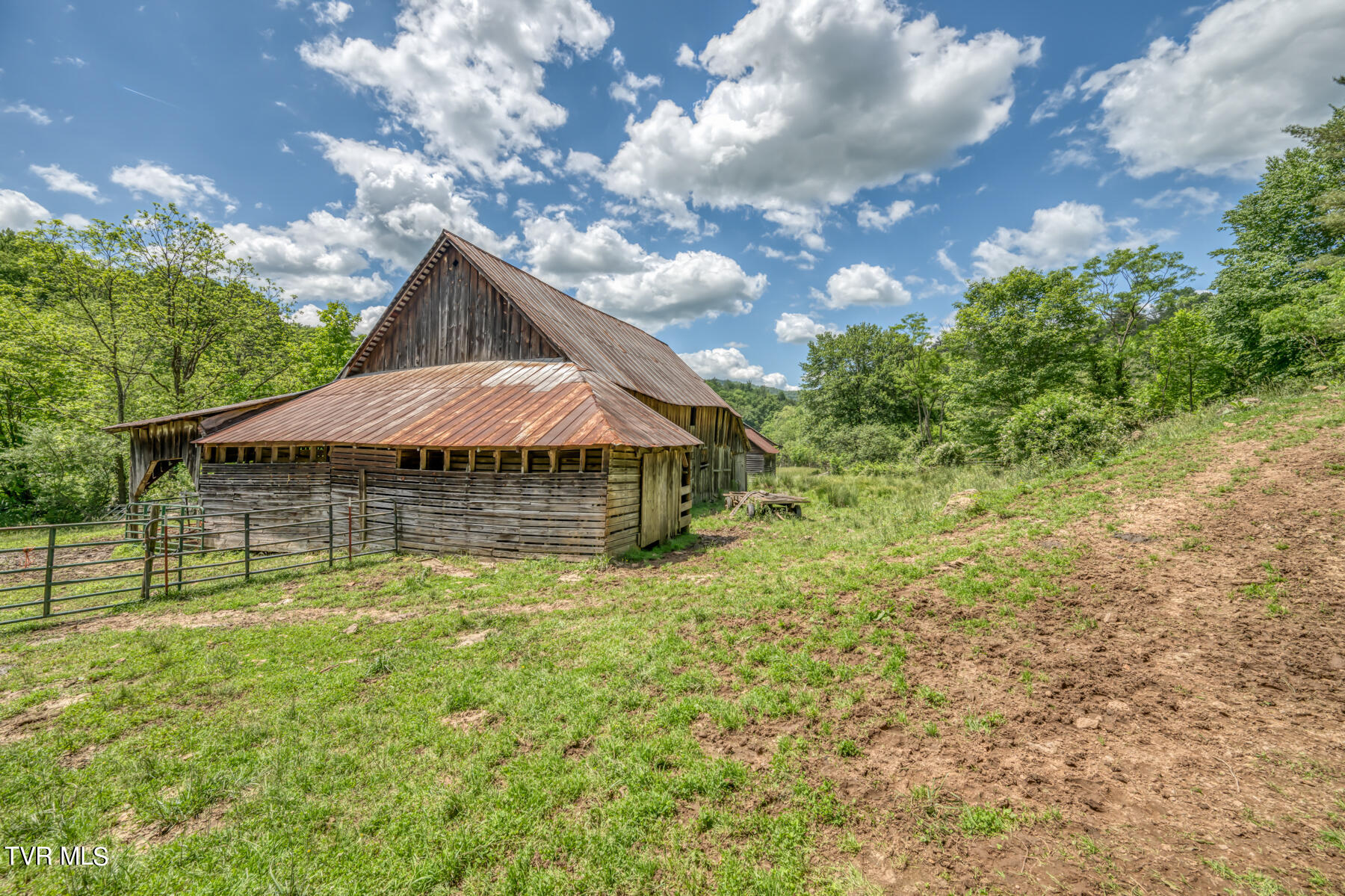 937 Big Dry Run Road Property Photo 42