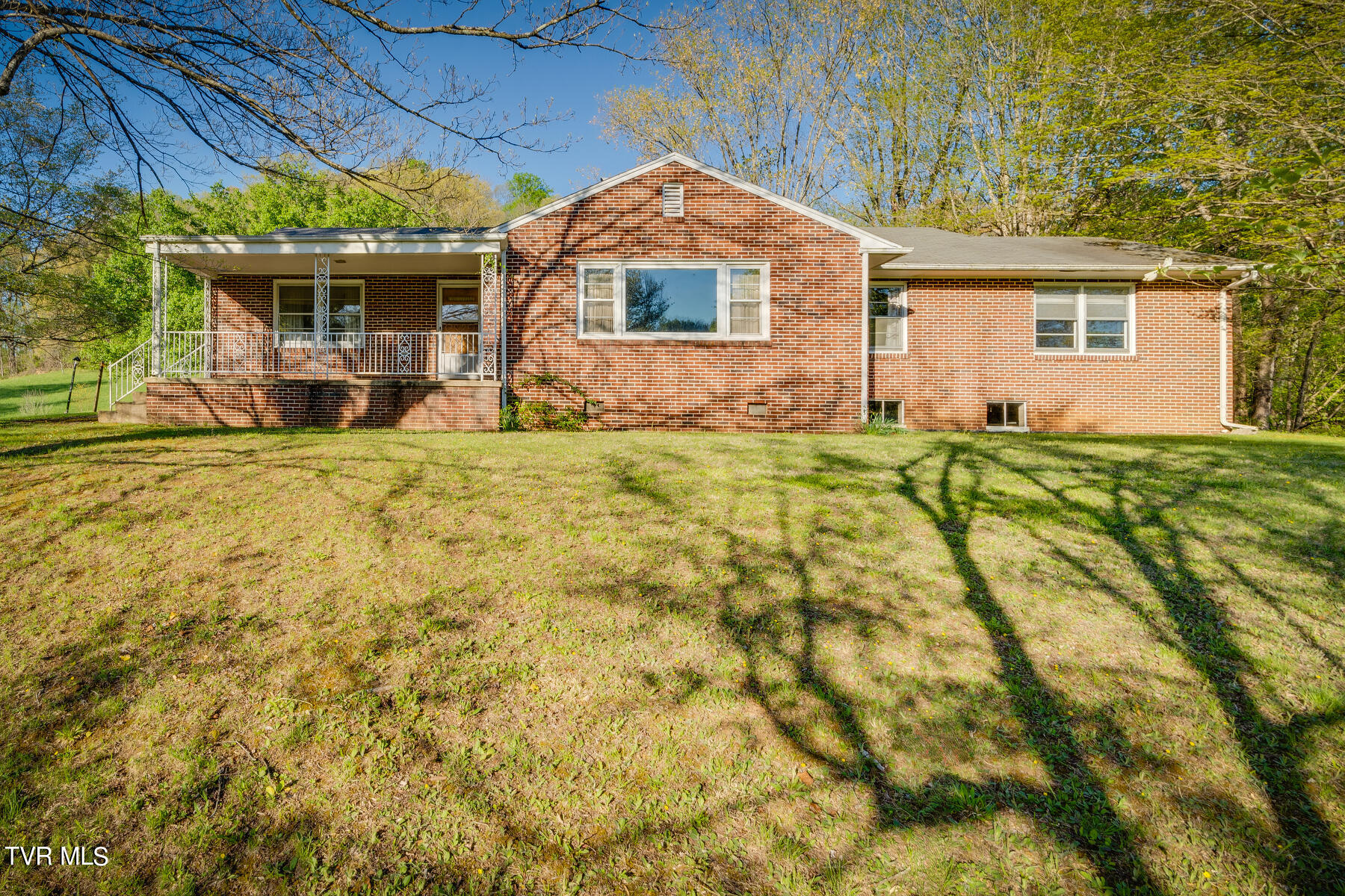 371 North Holston River Drive Property Photo