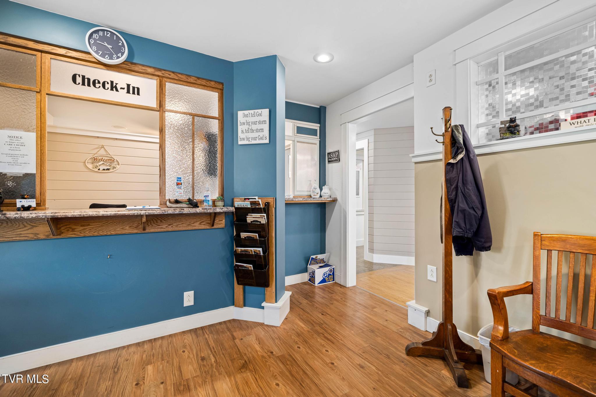 364 Opie Arnold Road Property Photo 4