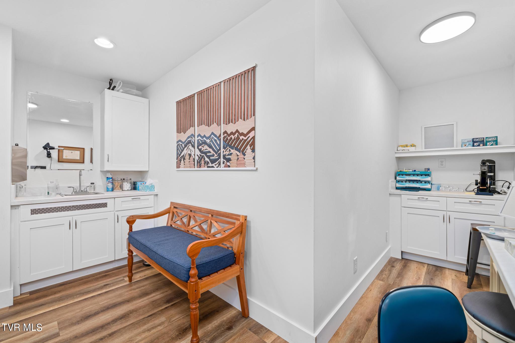 364 Opie Arnold Road Property Photo 16