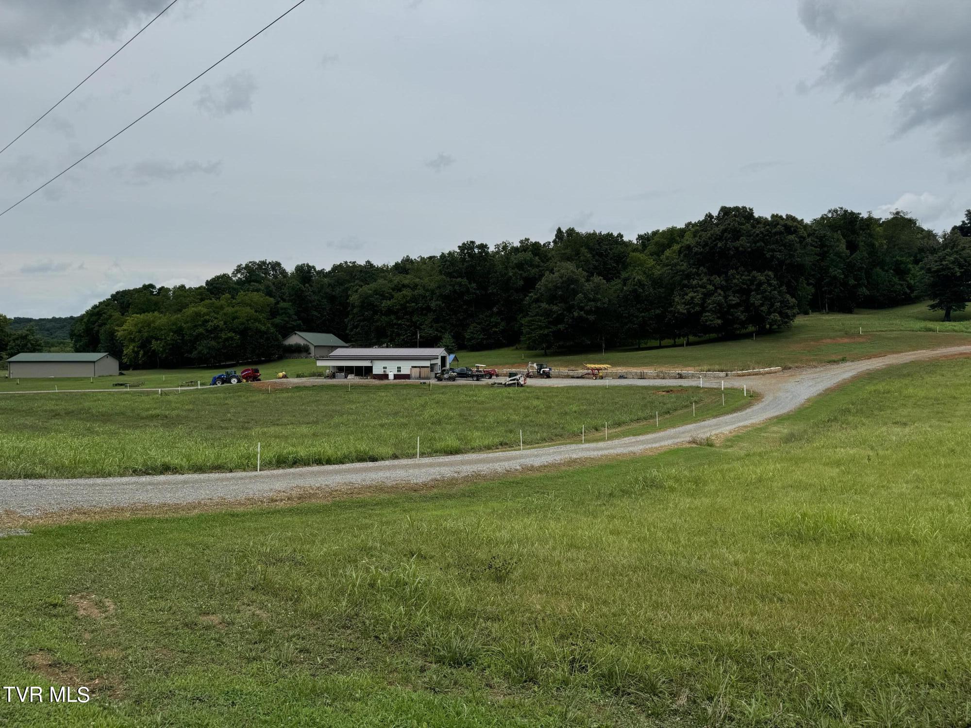 1900 Pigeon Creek Road Property Photo