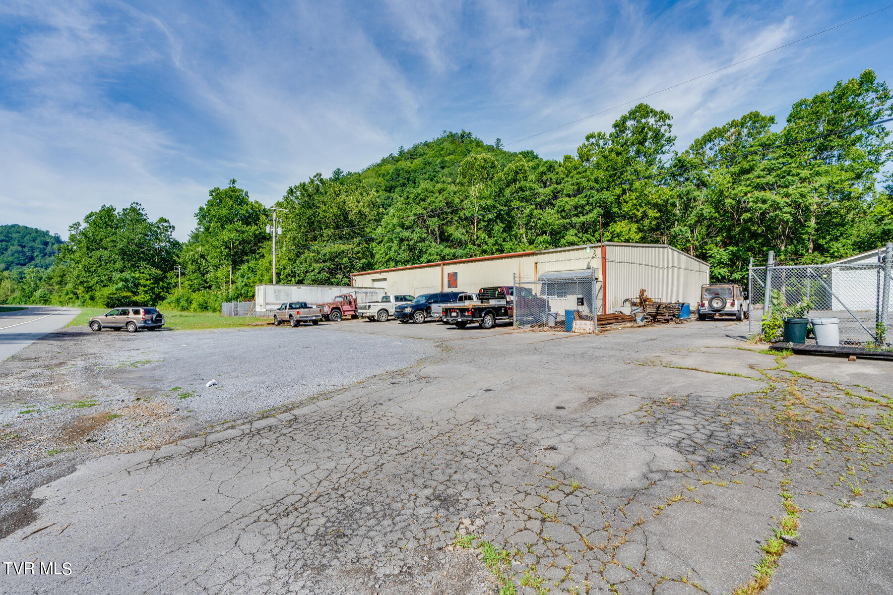 5560 Highway 19-e Property Photo 3