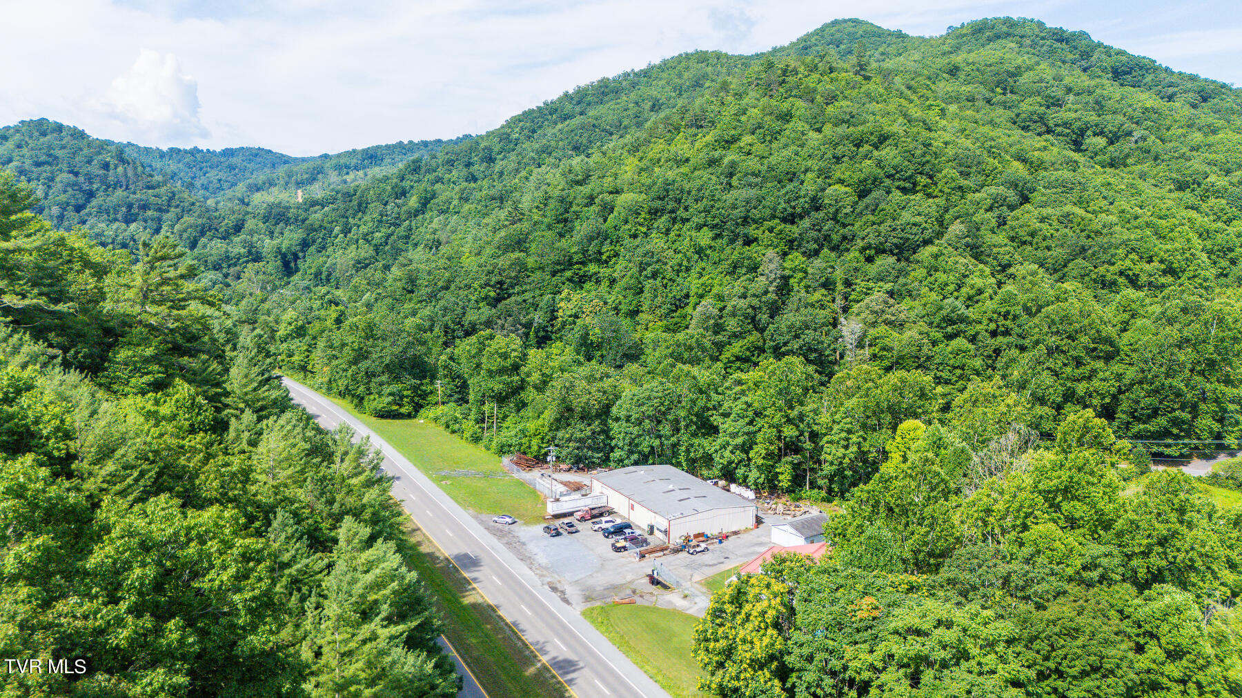 5560 Highway 19-e Property Photo 11