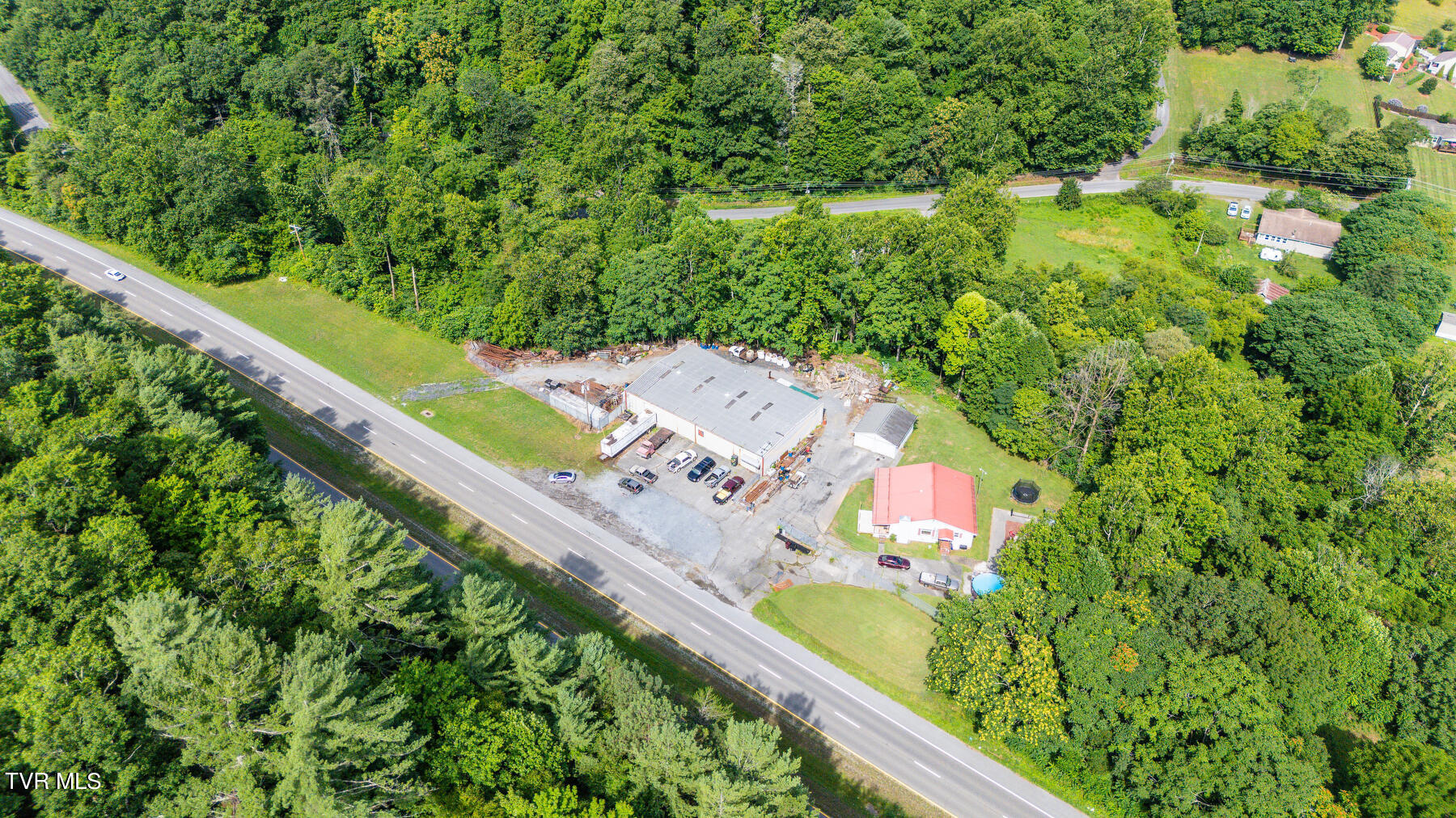 5560 Highway 19-e Property Photo 13