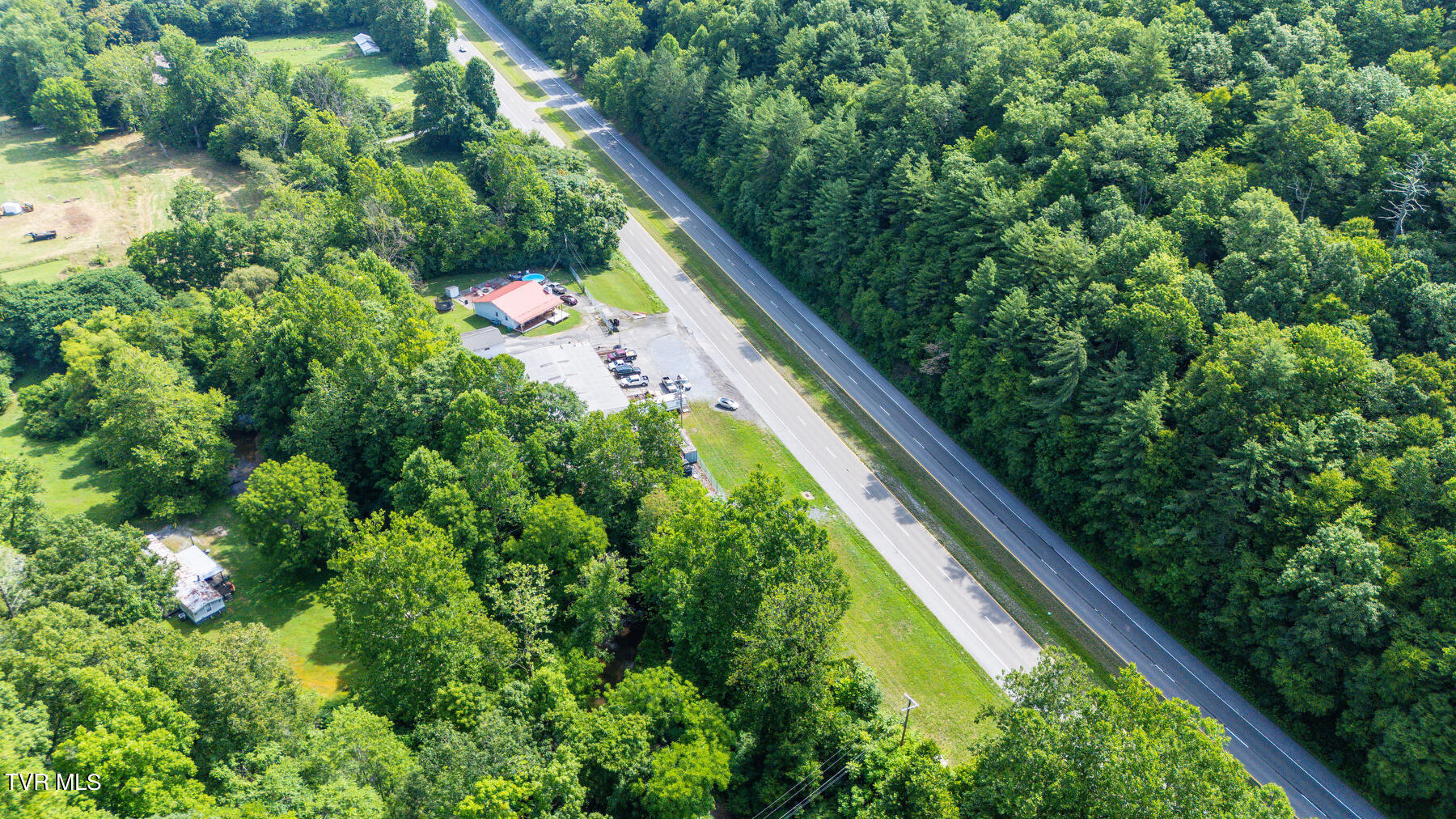 5560 Highway 19-e Property Photo 15