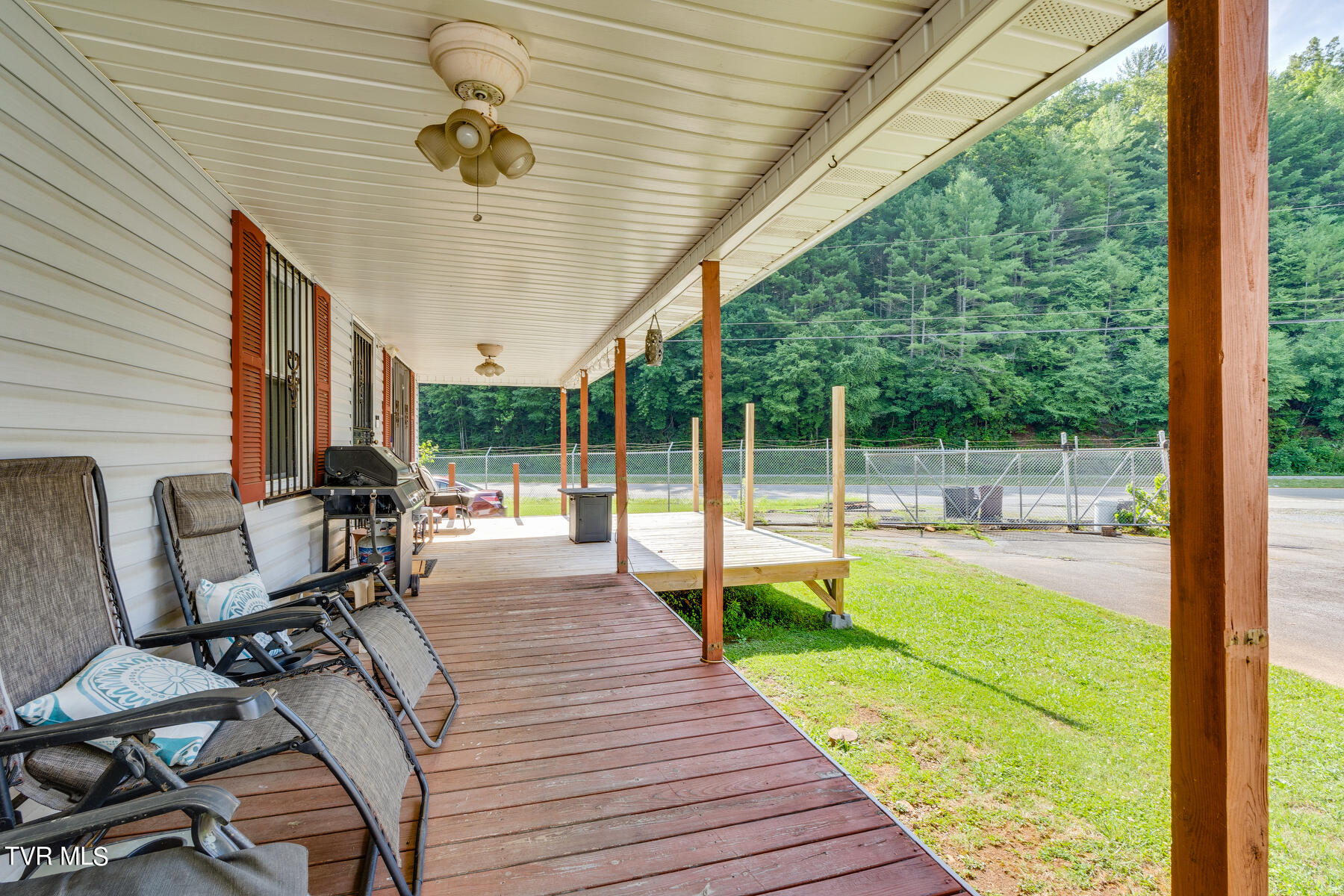 5560 Highway 19-e Property Photo 42