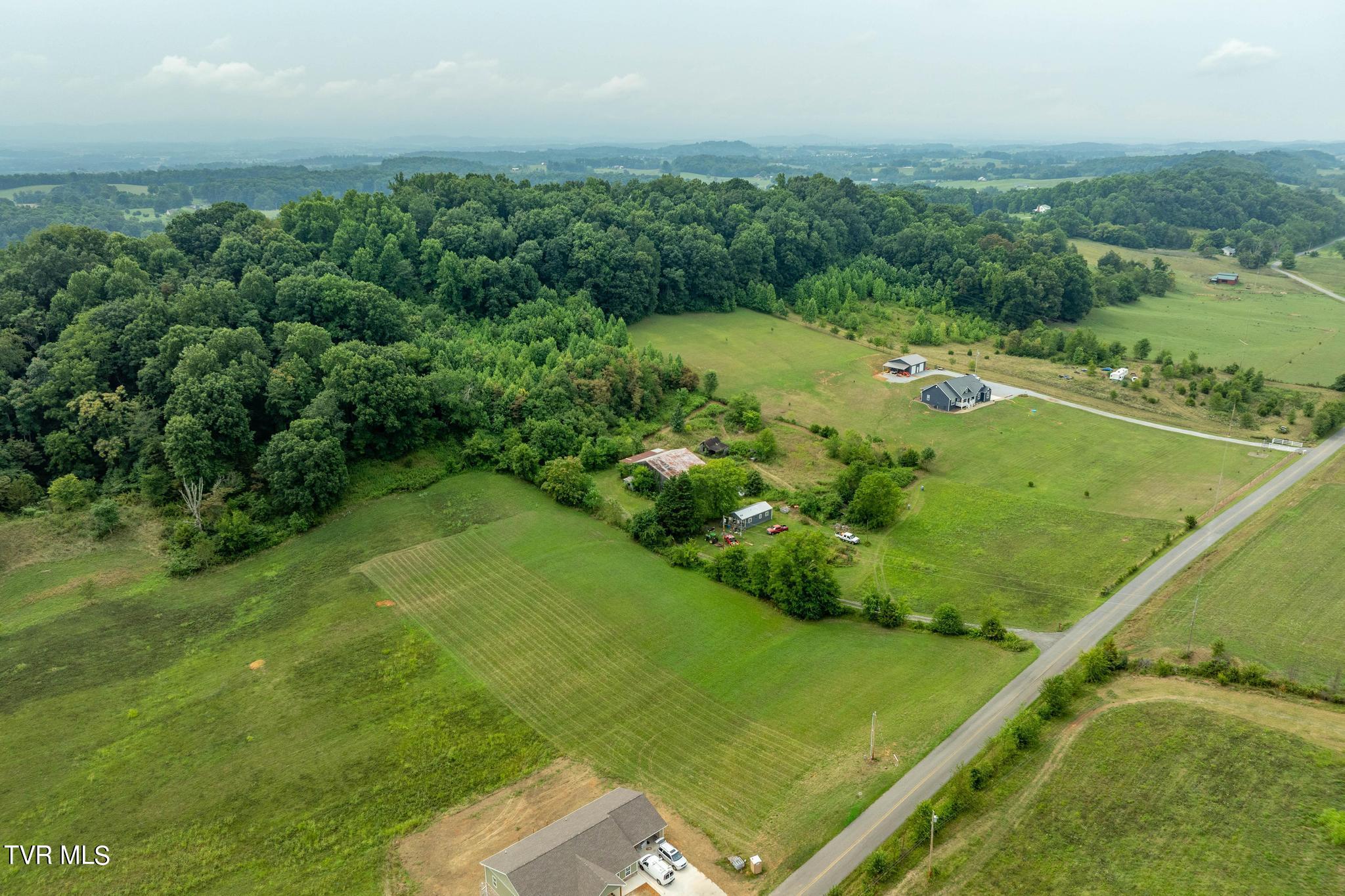 136 Baskett Road Property Photo