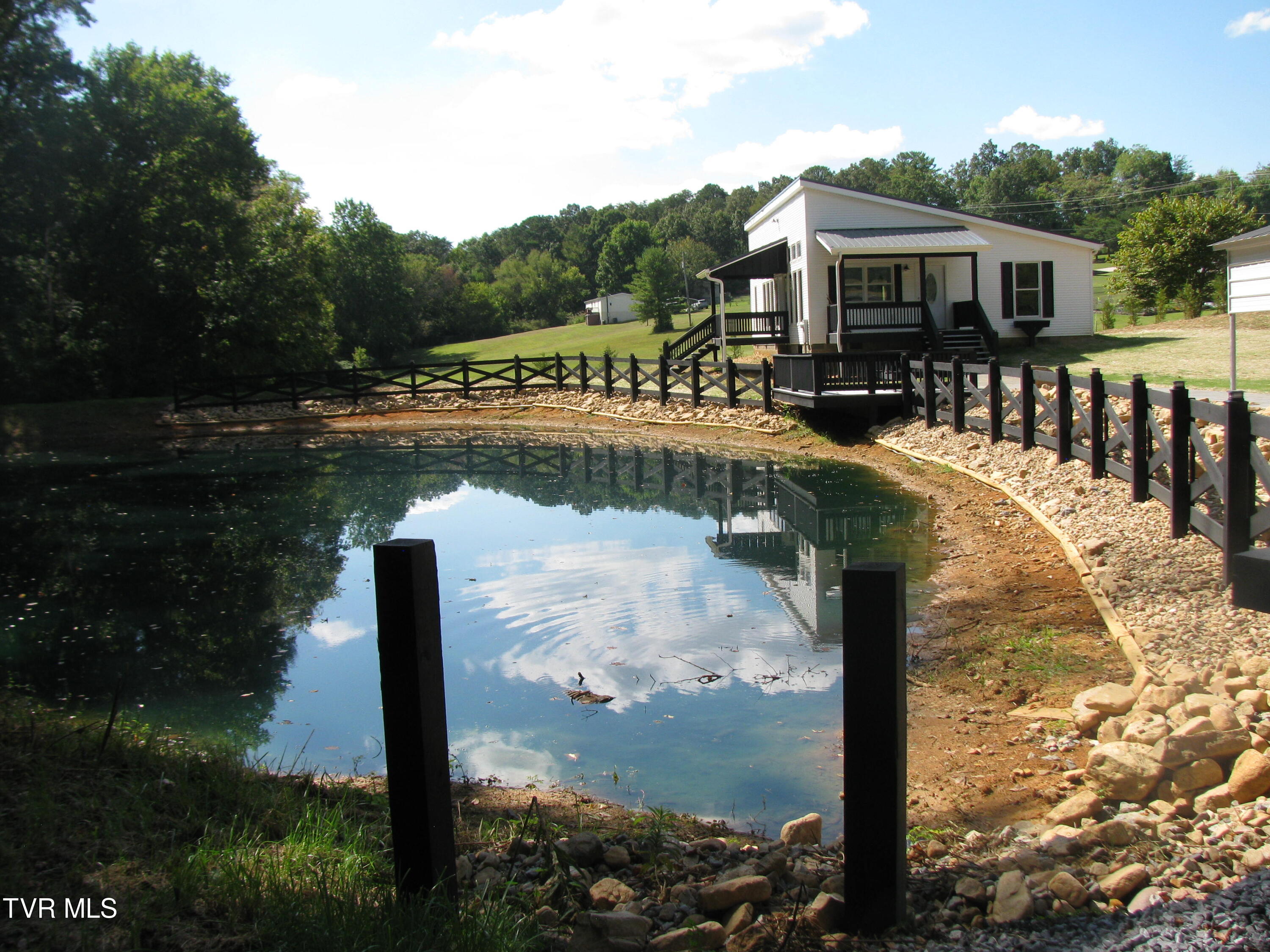 465 Kinser Park Lane Property Photo