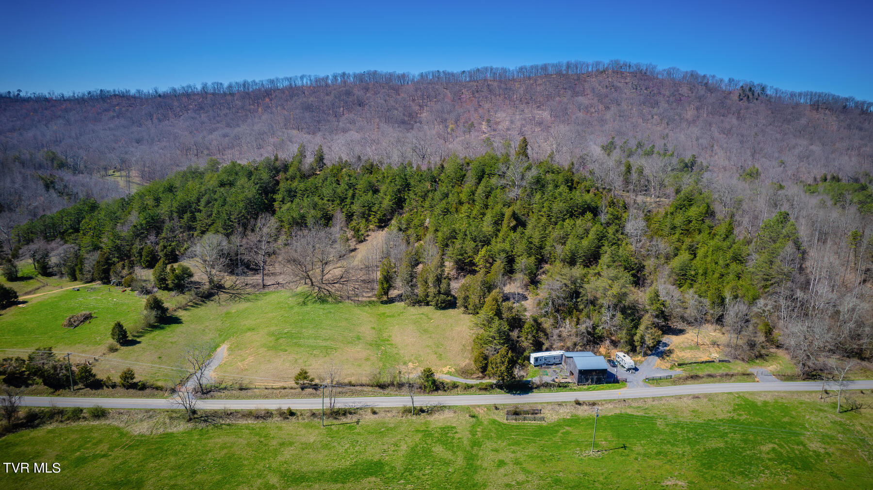 2720 Goshen Valley Road Property Photo 2