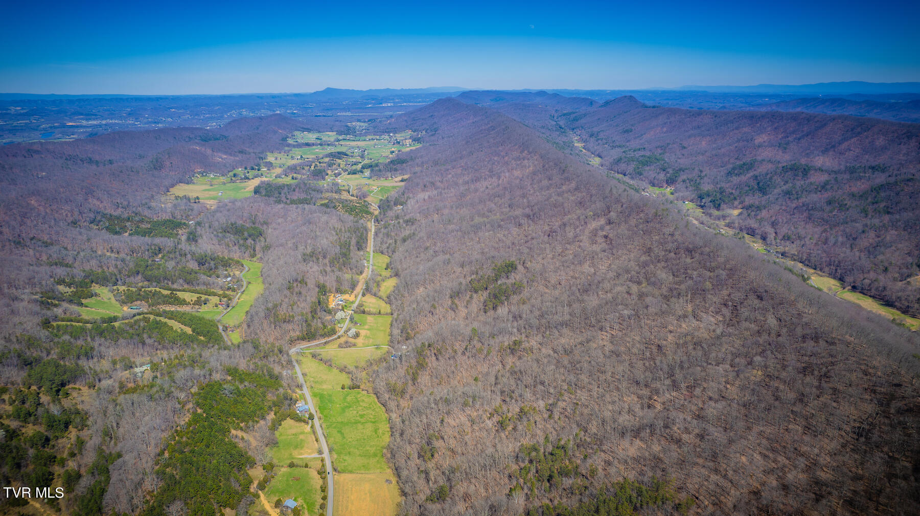 2720 Goshen Valley Road Property Photo 11