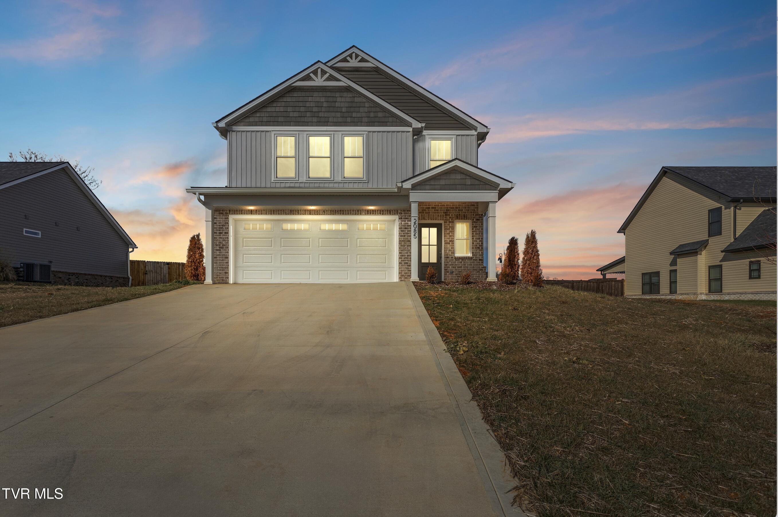 2085 Presley Xing Property Photo 1