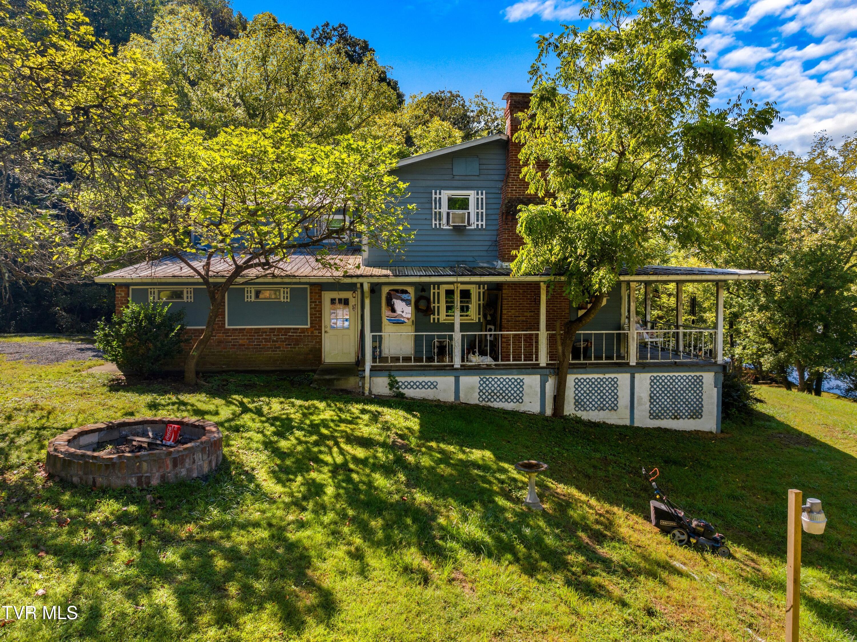 151 Golden Road Property Photo