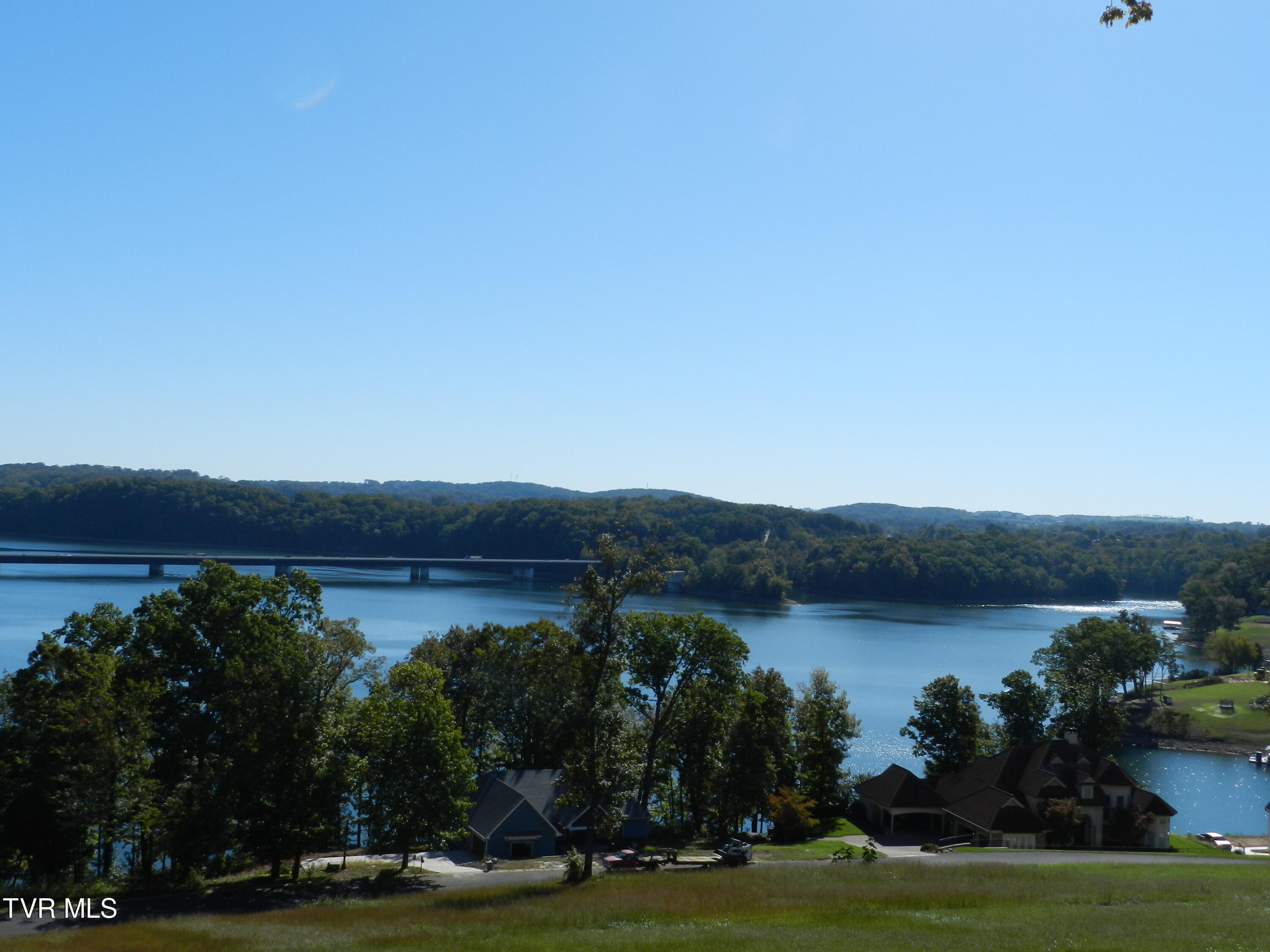 2492 Starboard Crest Road Property Photo