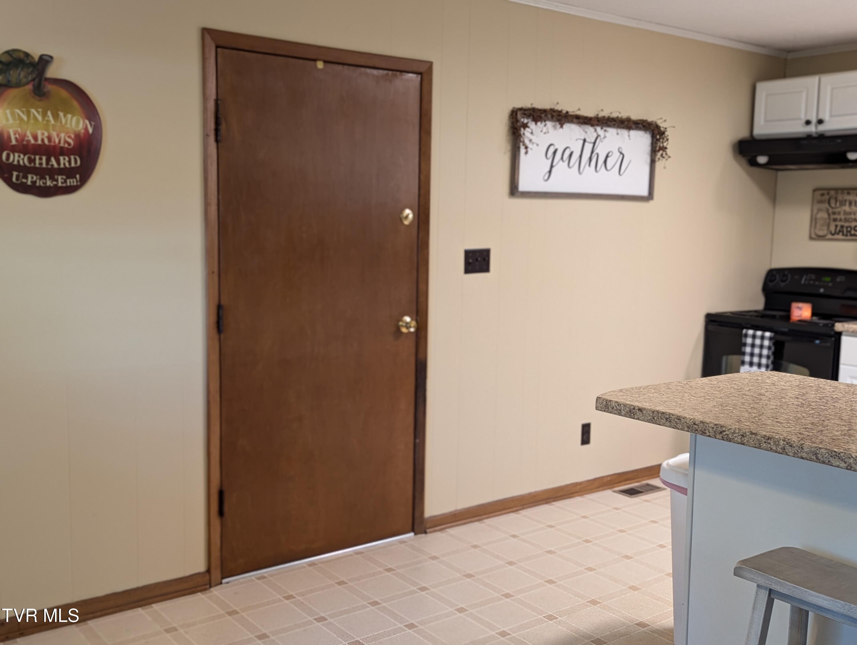 104 Tennessee Drive Property Photo 15