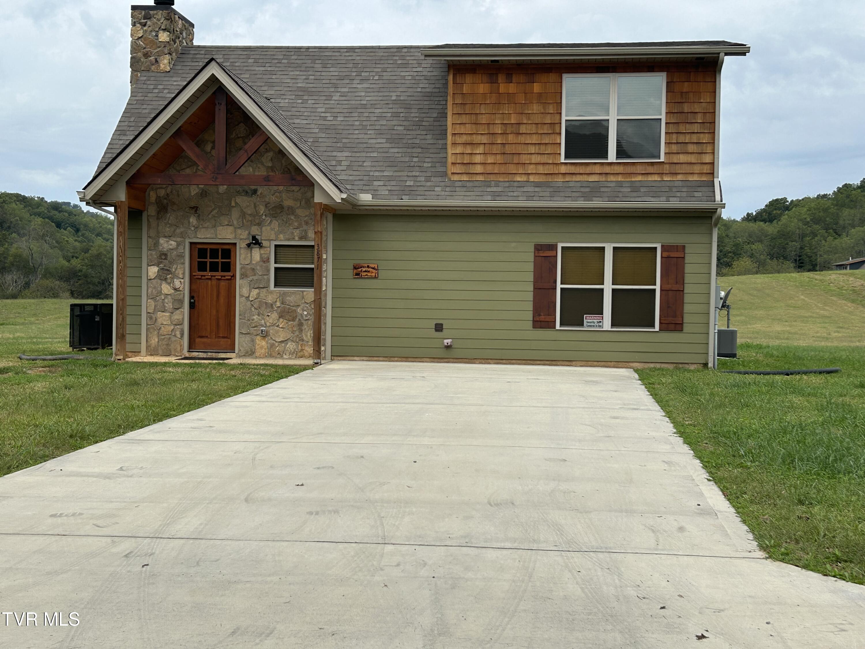 3871 Holders Grove Road Property Photo 1
