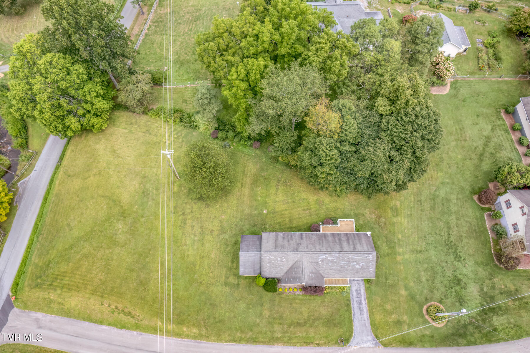 105 Buckner Drive Property Photo 6
