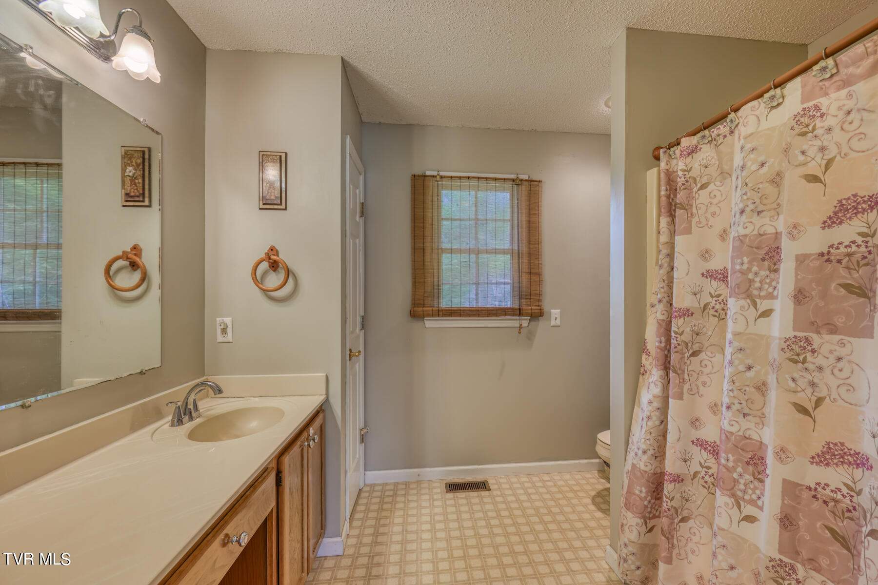 105 Buckner Drive Property Photo 23
