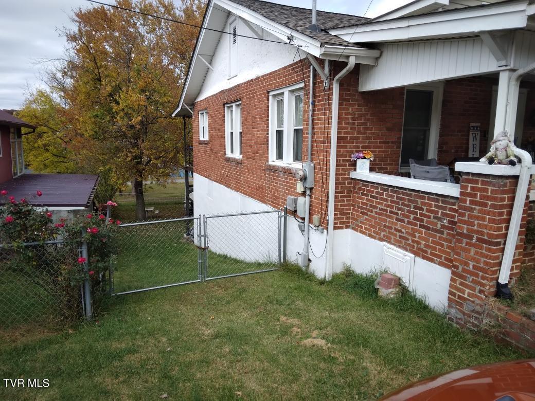 605 Beechwood Drive Drive Property Photo 5