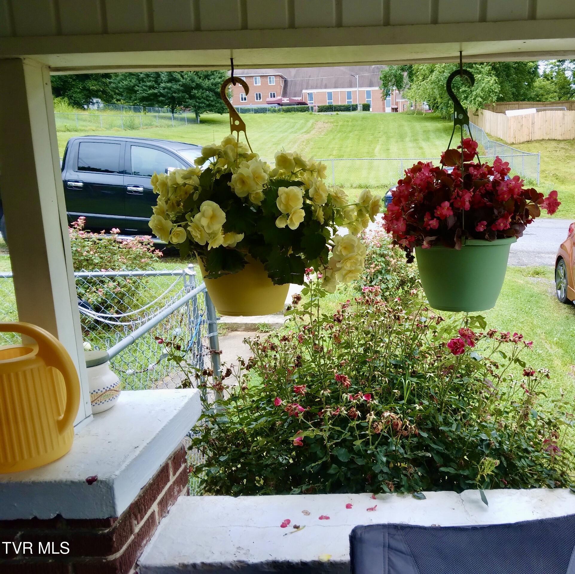 605 Beechwood Drive Drive Property Photo 15