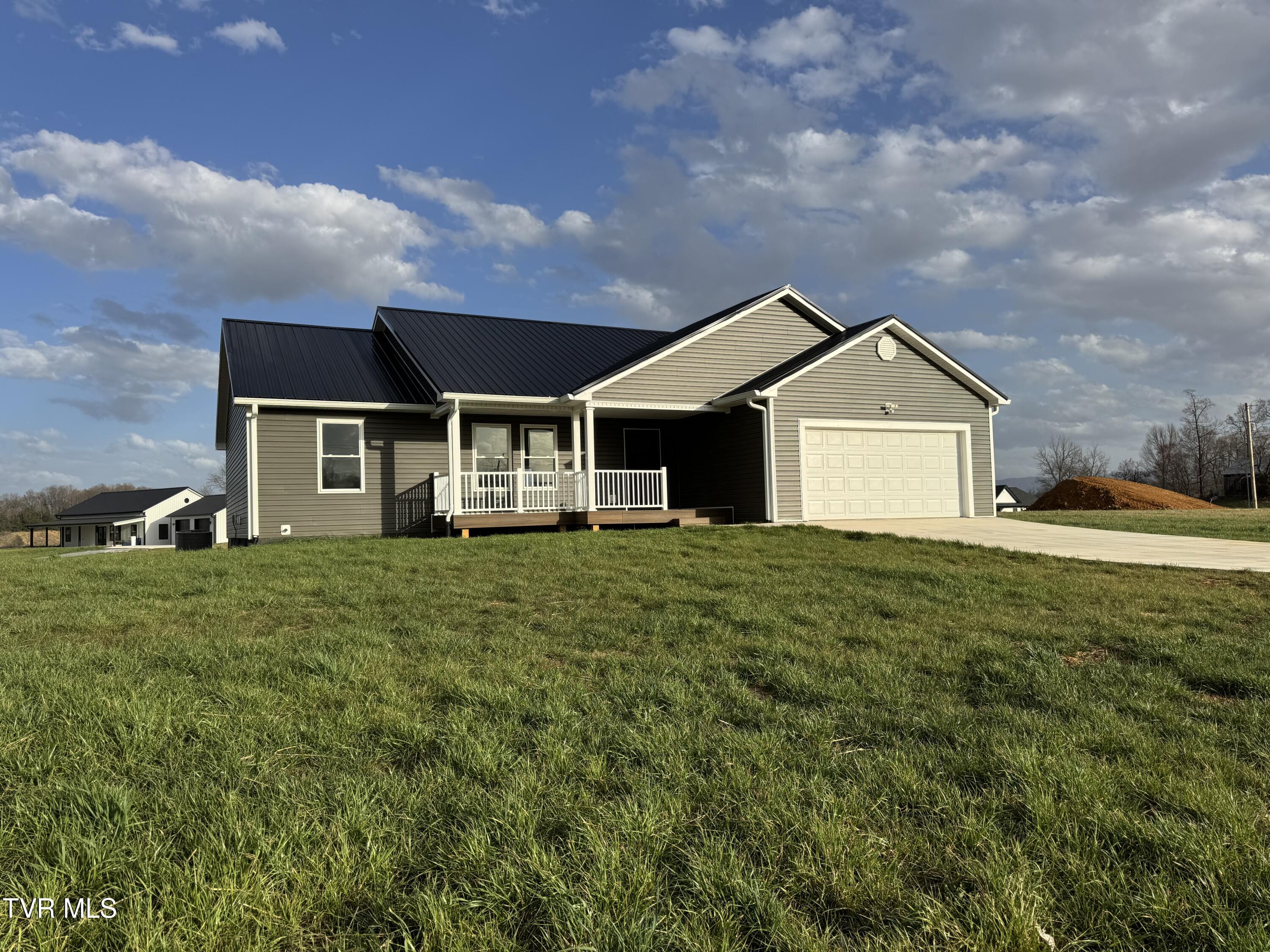 Red Cedar Farm Real Estate Listings Main Image