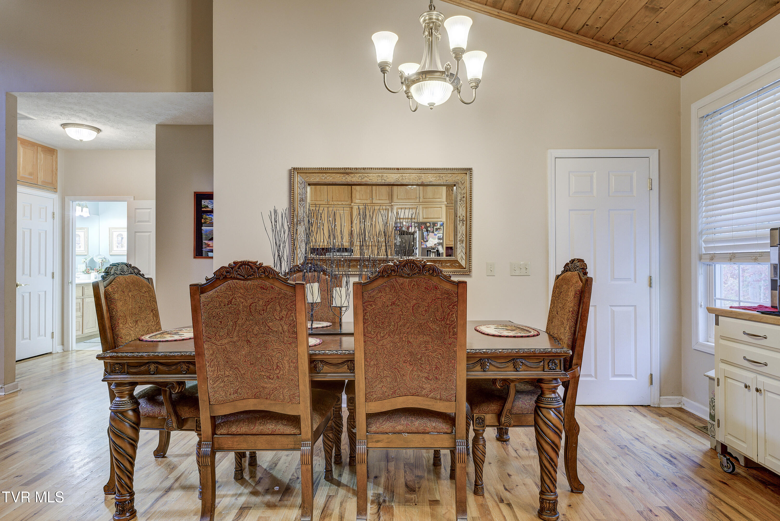 1008 Holly Meadow Rd Road Property Photo 18