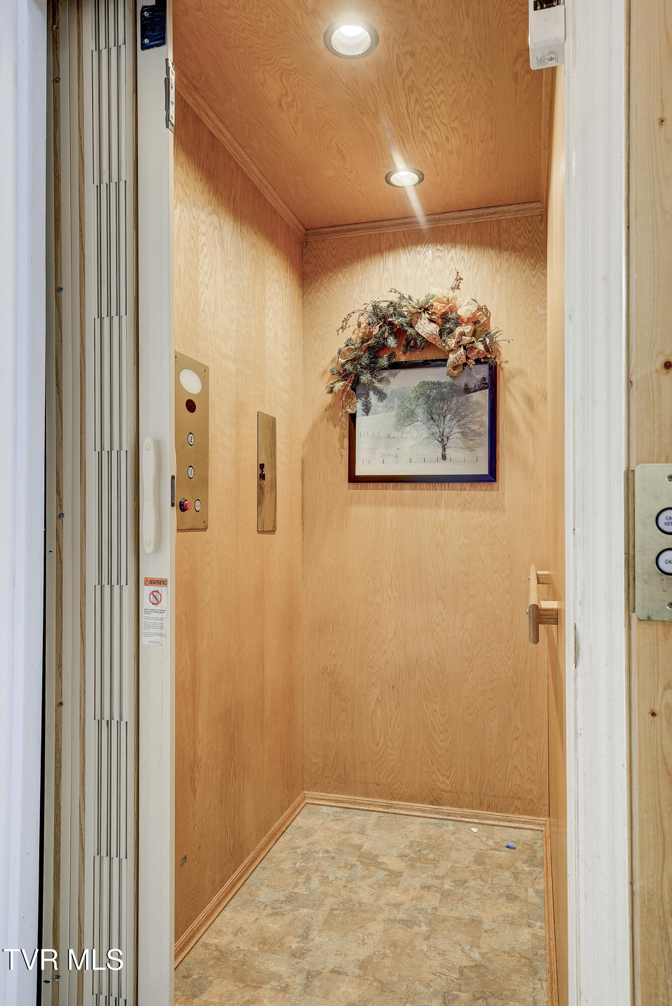 1008 Holly Meadow Rd Road Property Photo 37