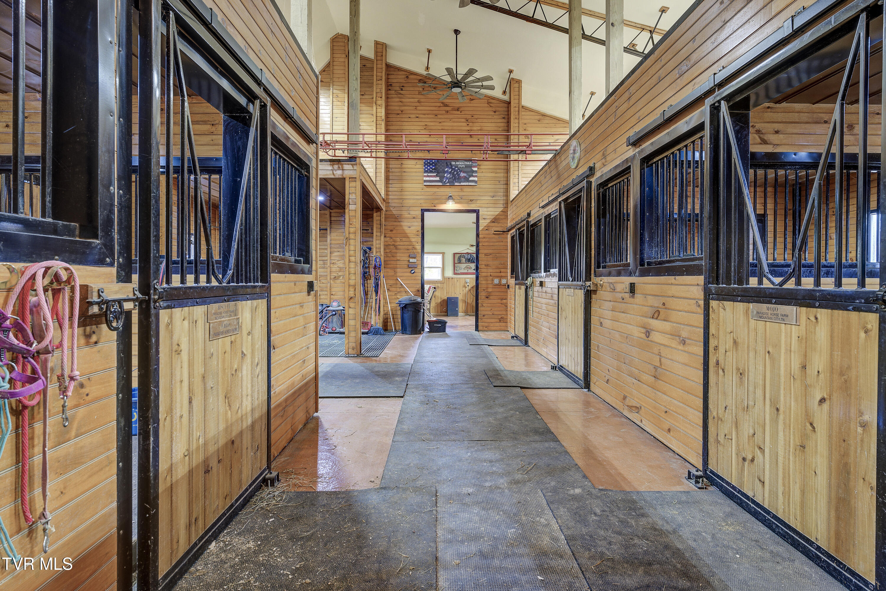 1008 Holly Meadow Rd Road Property Photo 57