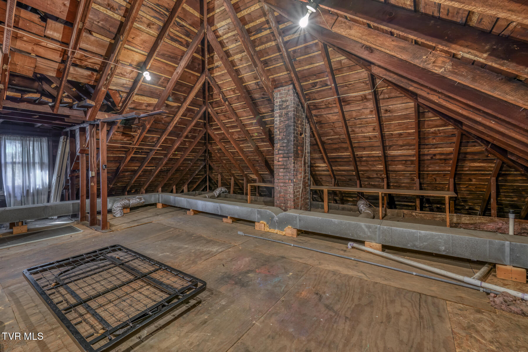 1505 West Lakeview Drive Property Photo 37