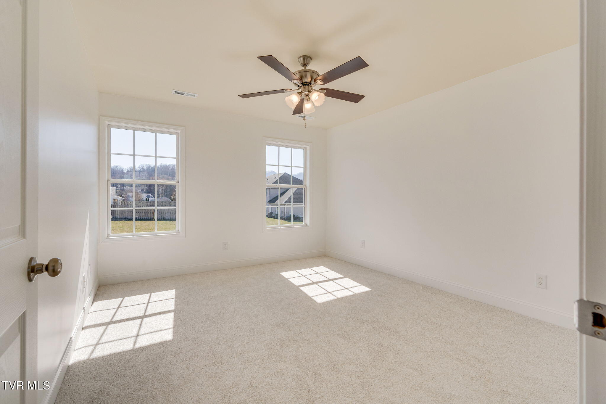 1076 Willow Springs Drive Property Photo 26