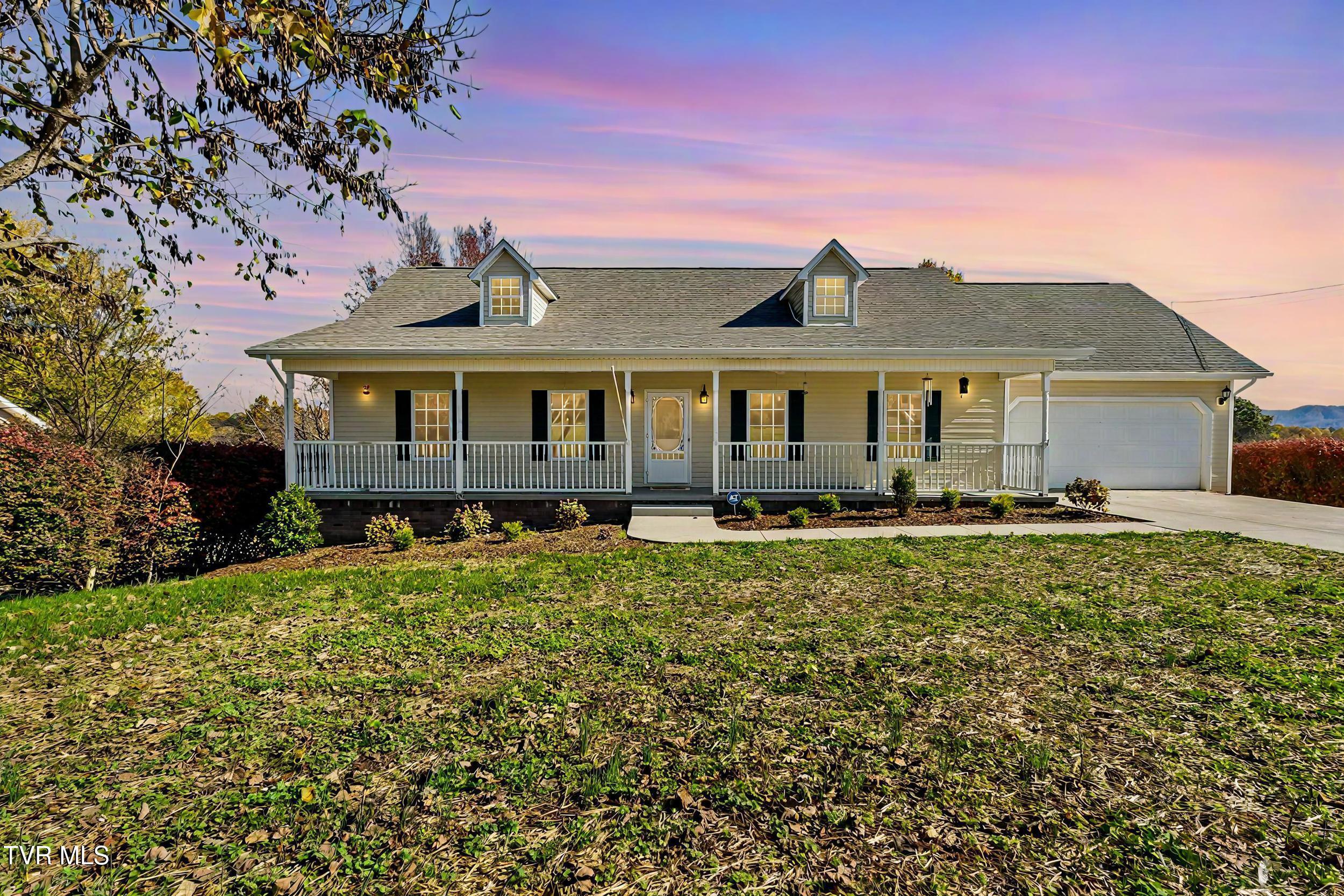 Michaels Creek Real Estate Listings Main Image