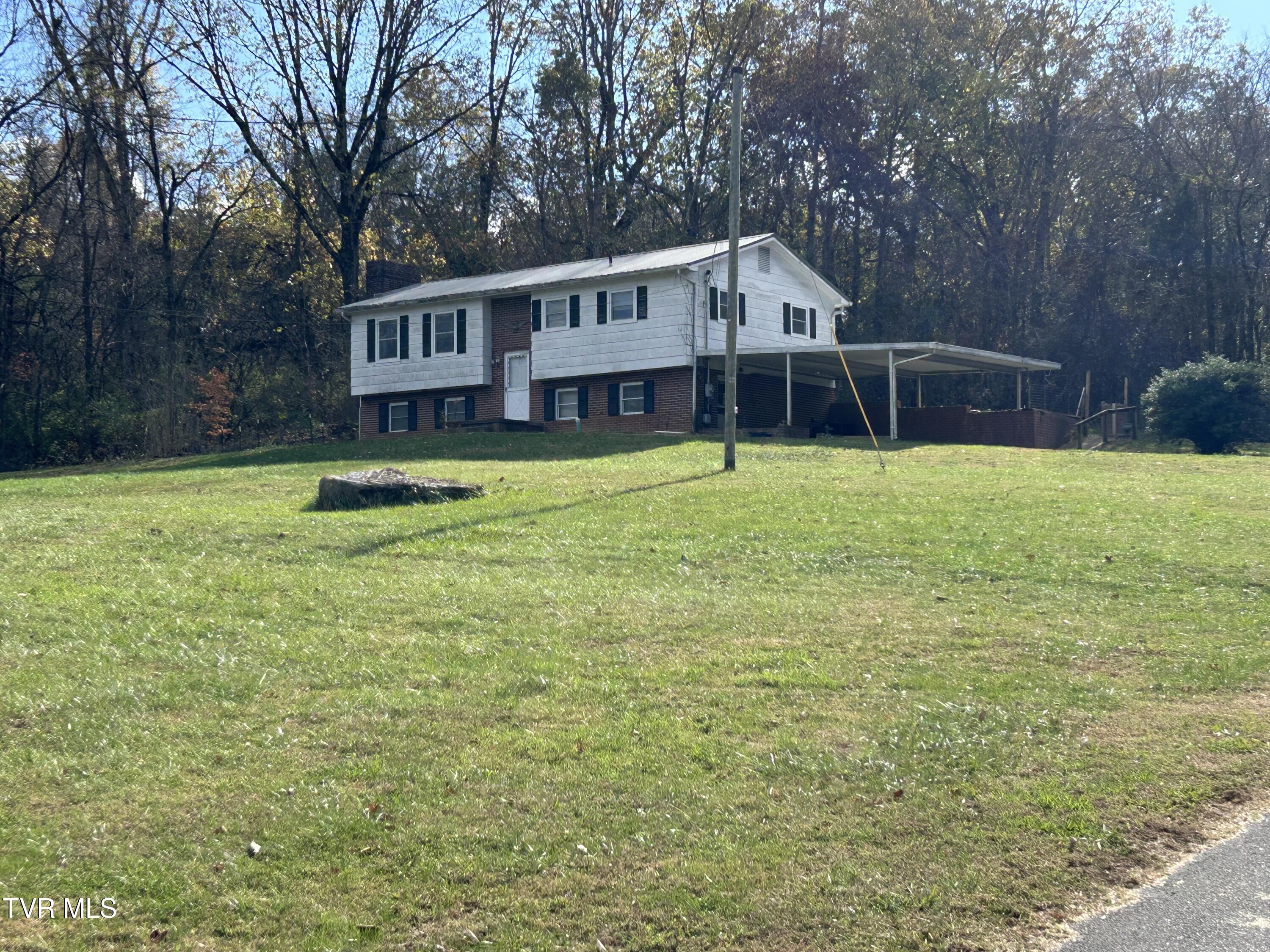 965 Lonesome Pine Trail Property Photo
