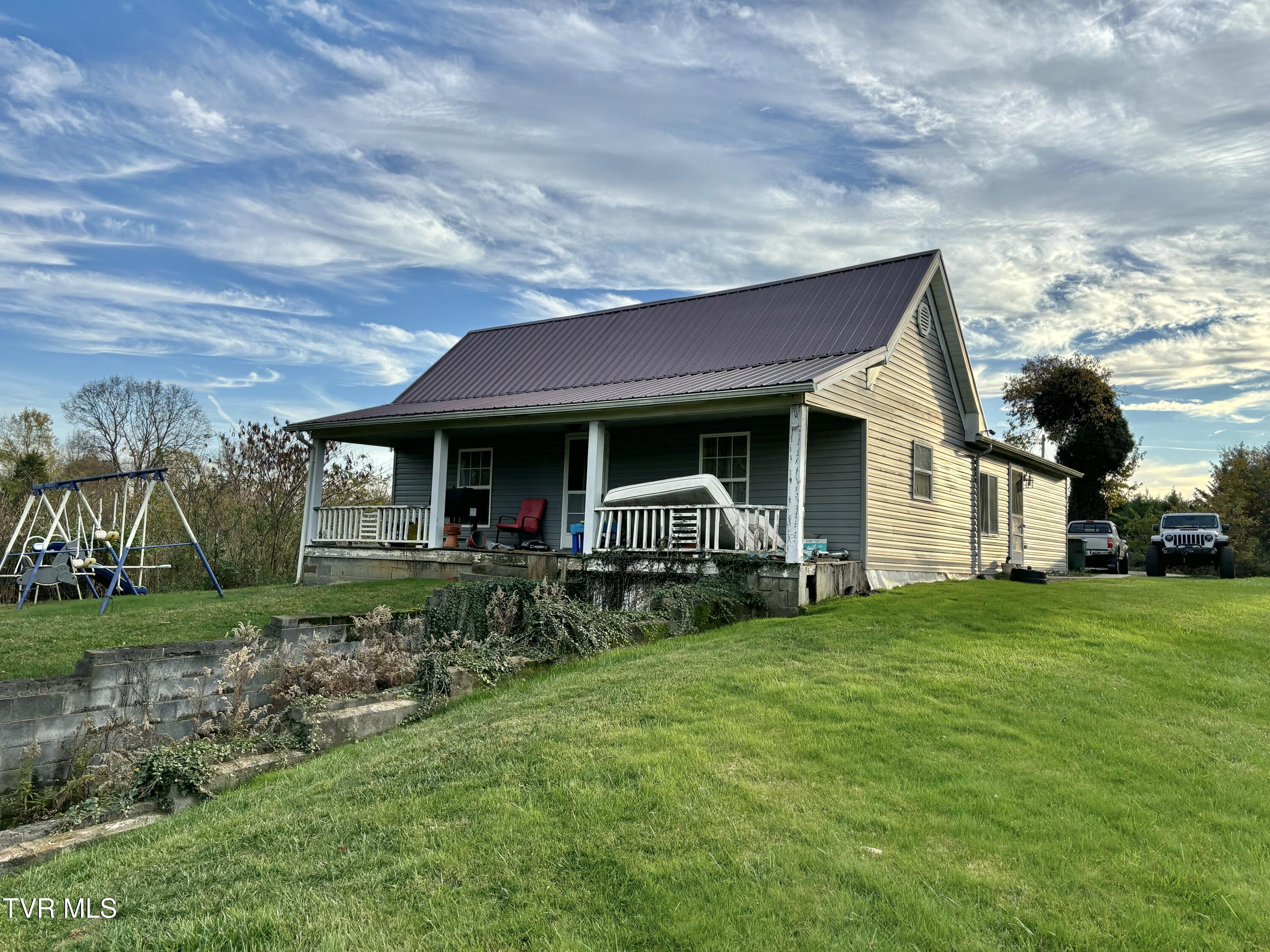 Mulberry Bend Real Estate Listings Main Image