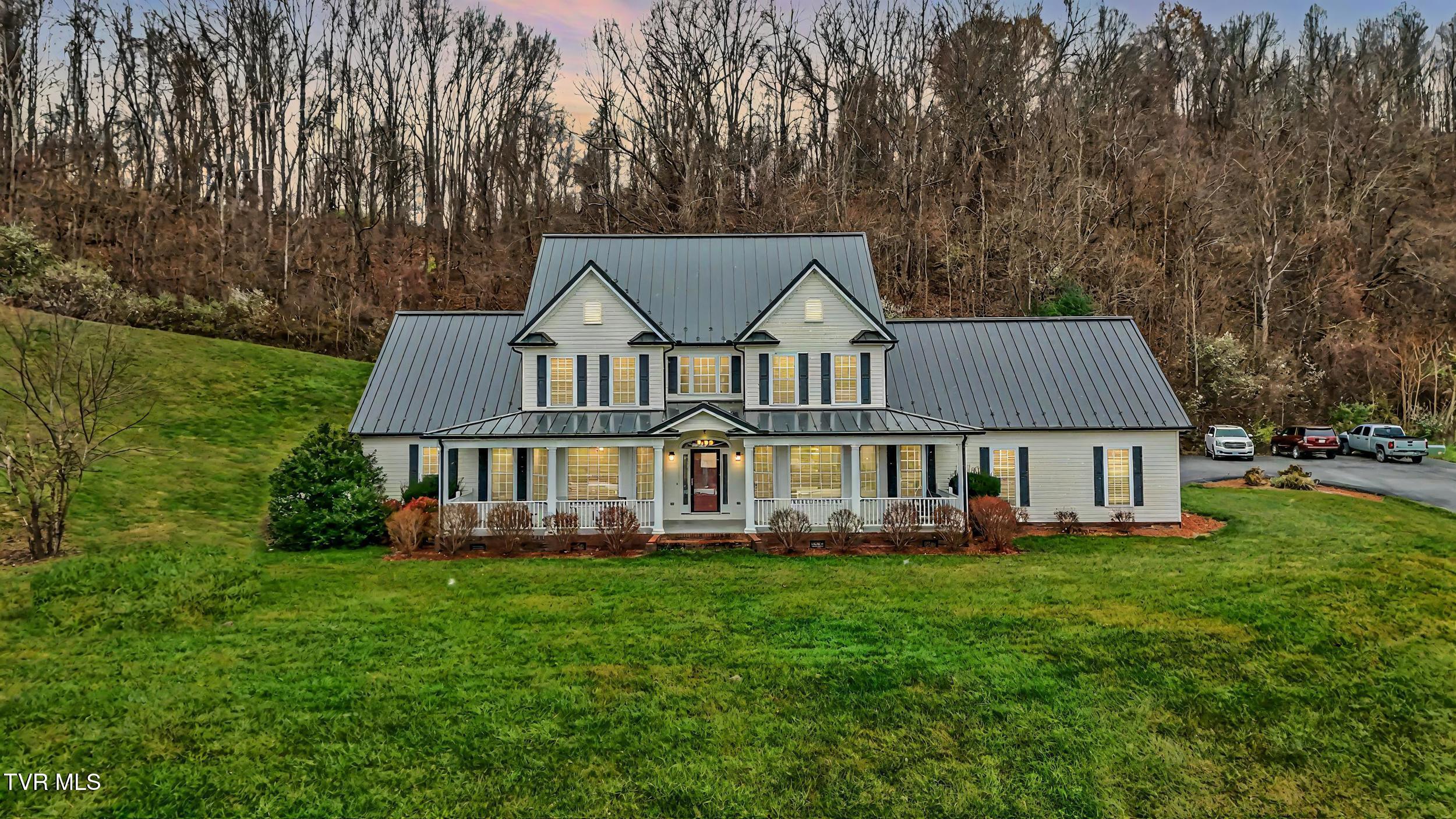 4772 Baptist Valley Road Property Photo 1