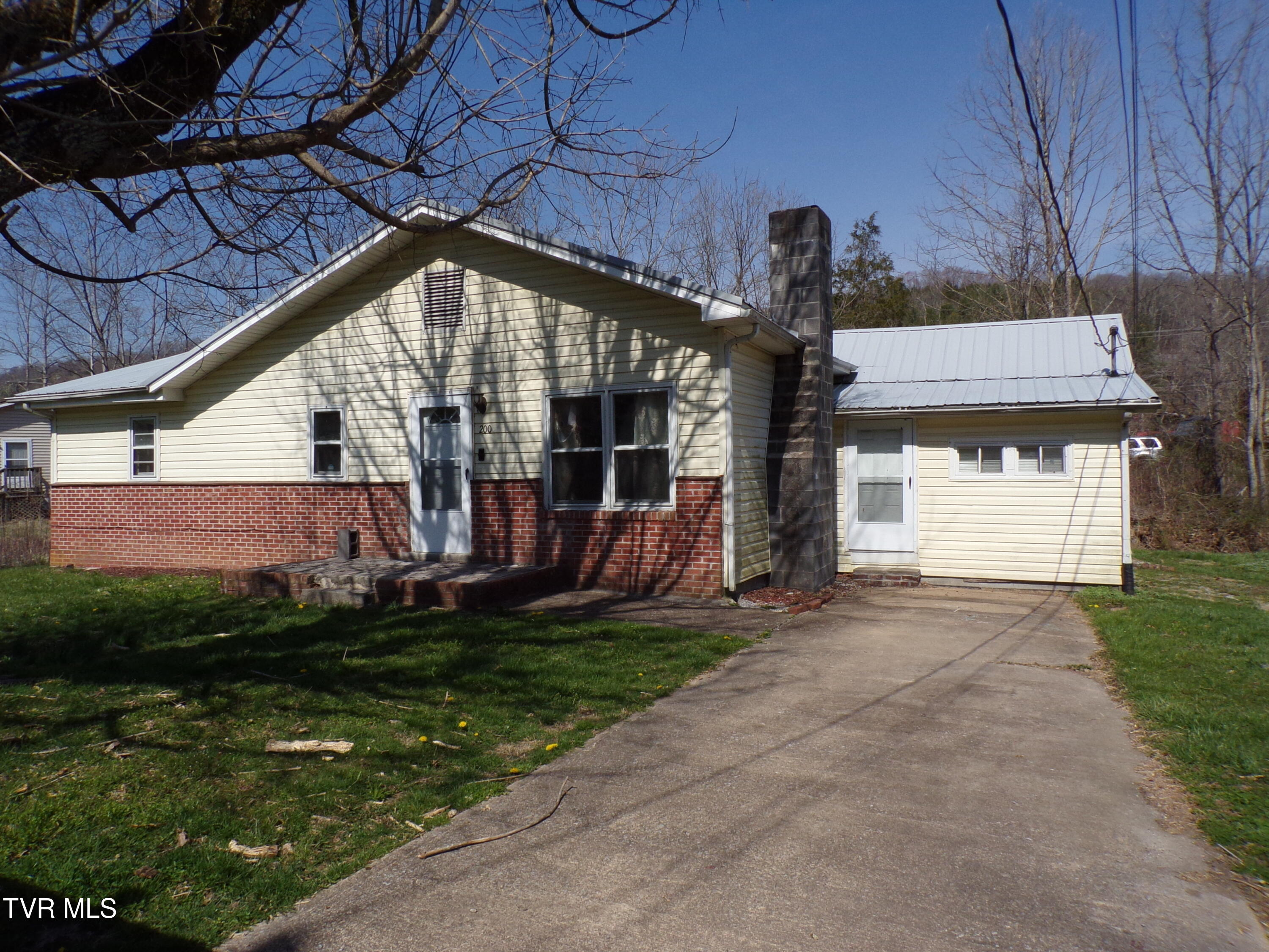 200 Morrison Road Property Photo