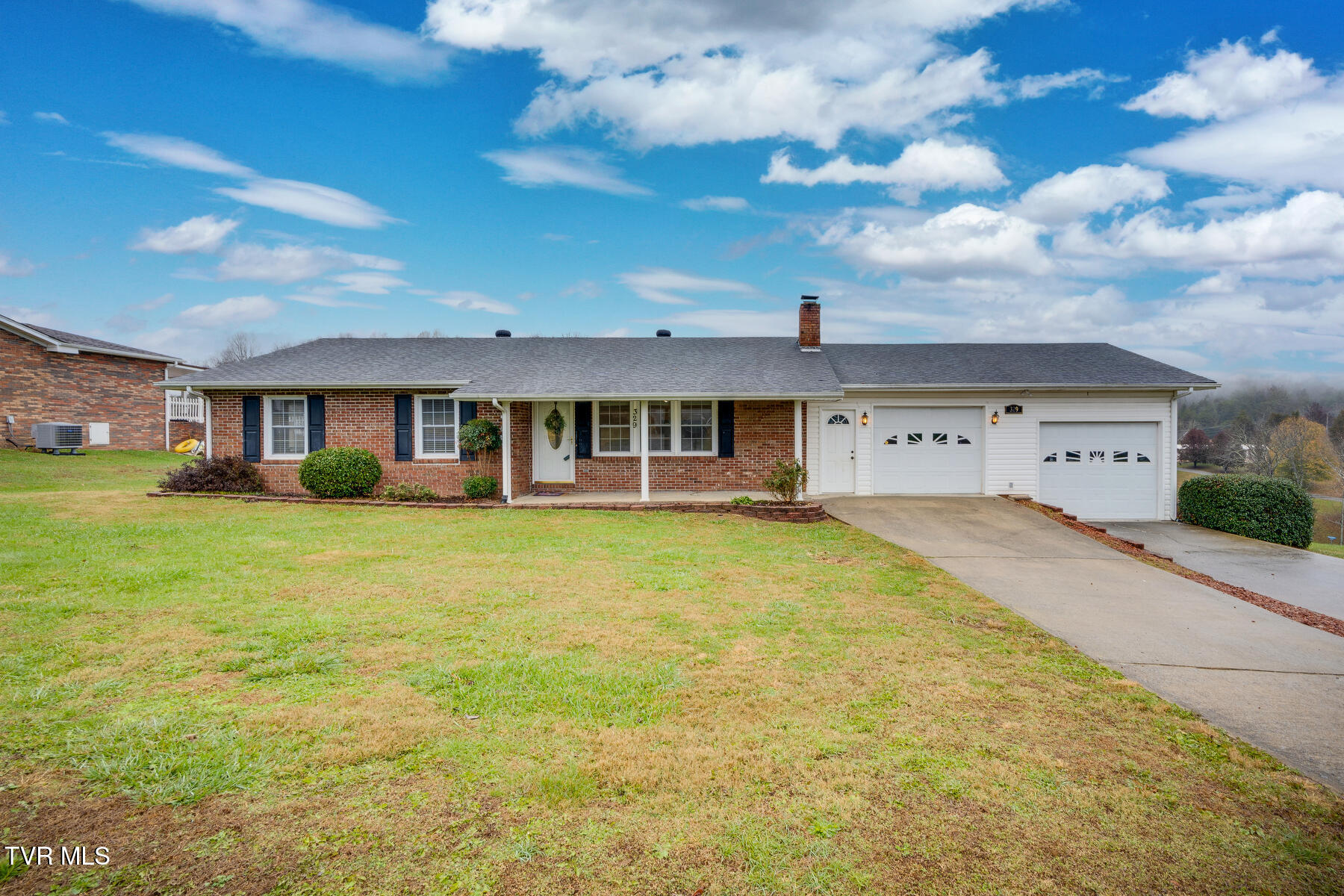 Valley View Real Estate Listings Main Image