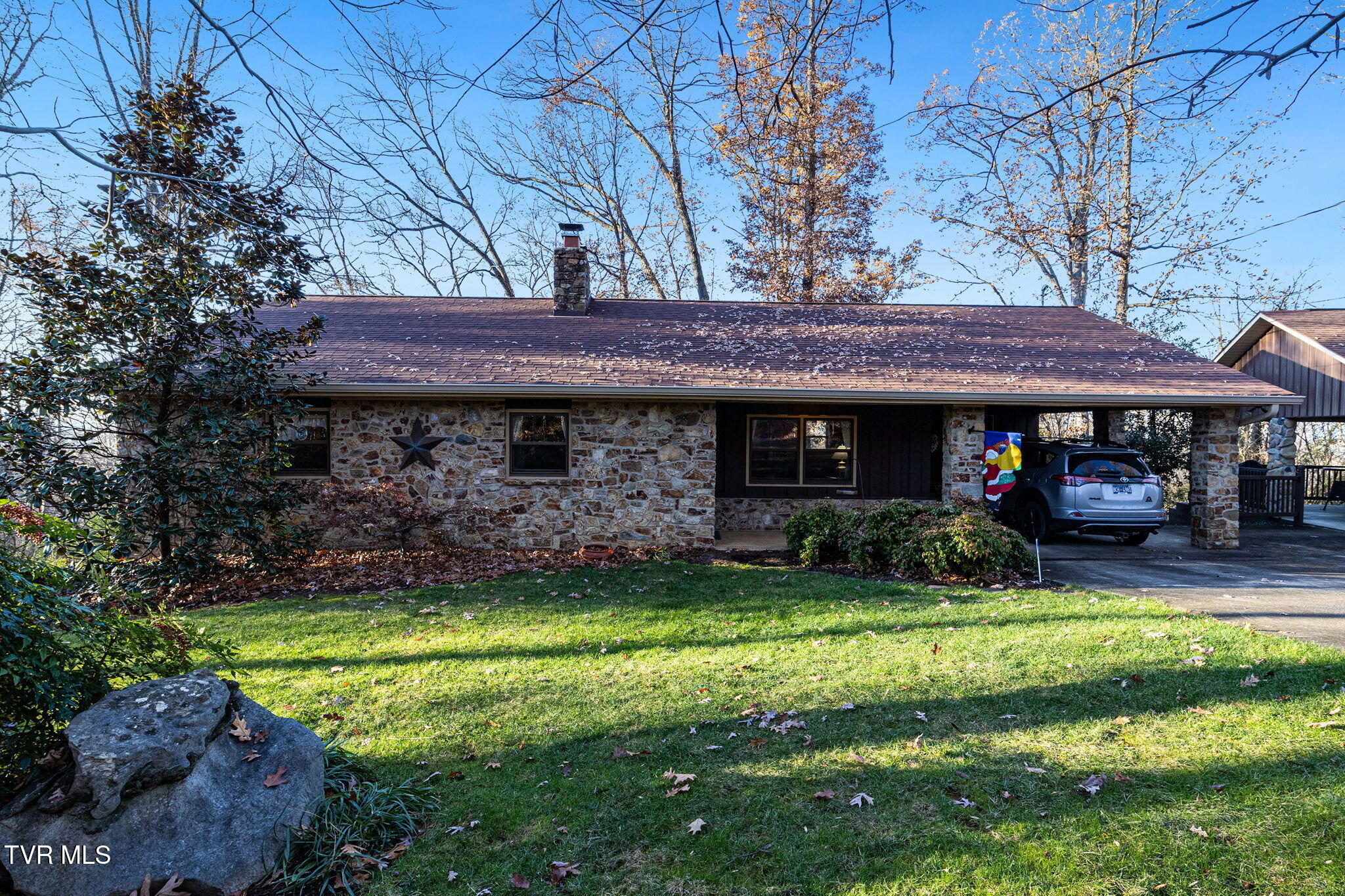 218 West Panoramic View Drive Property Photo