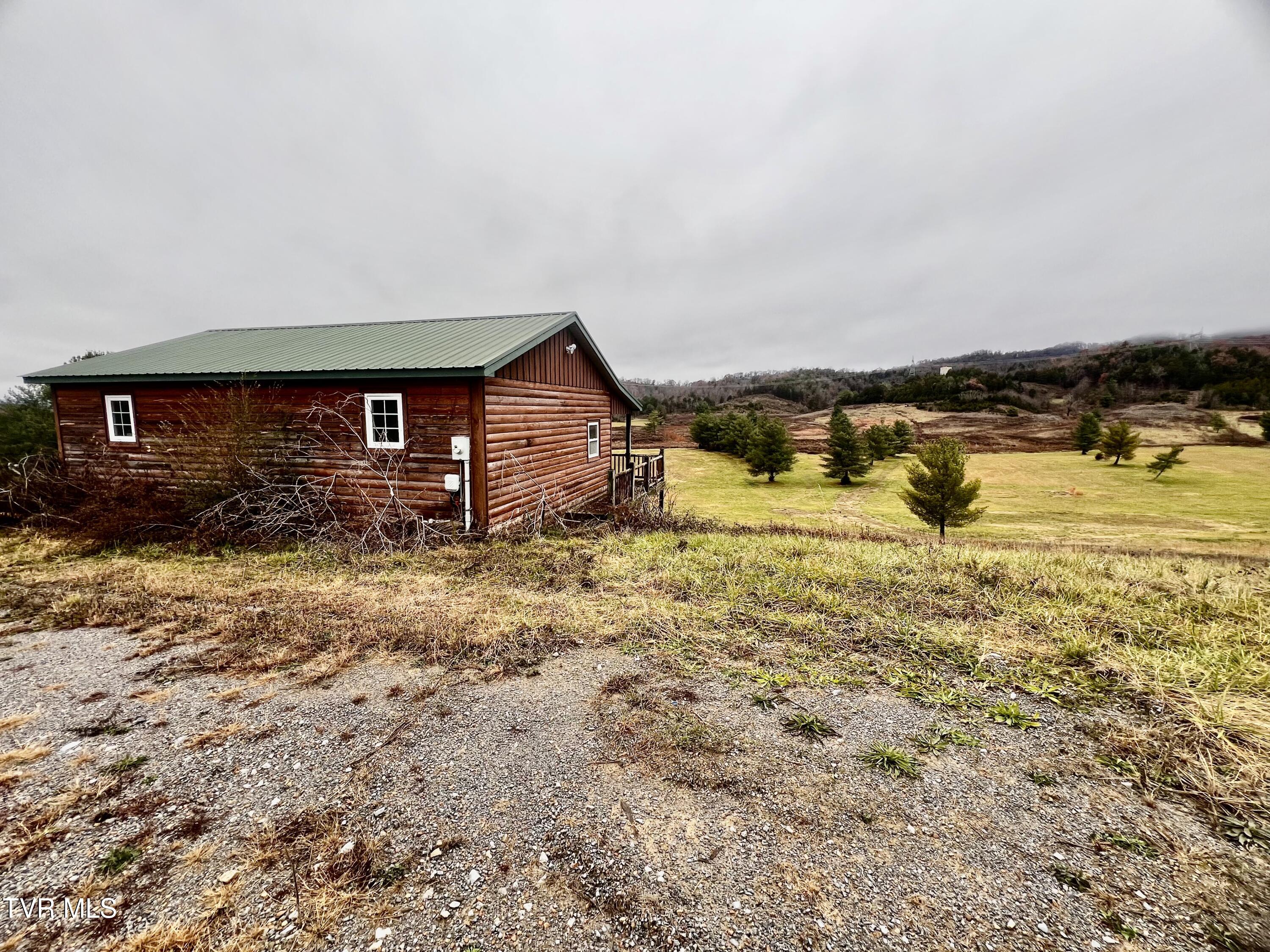 7925 Horton Highway Property Photo 17