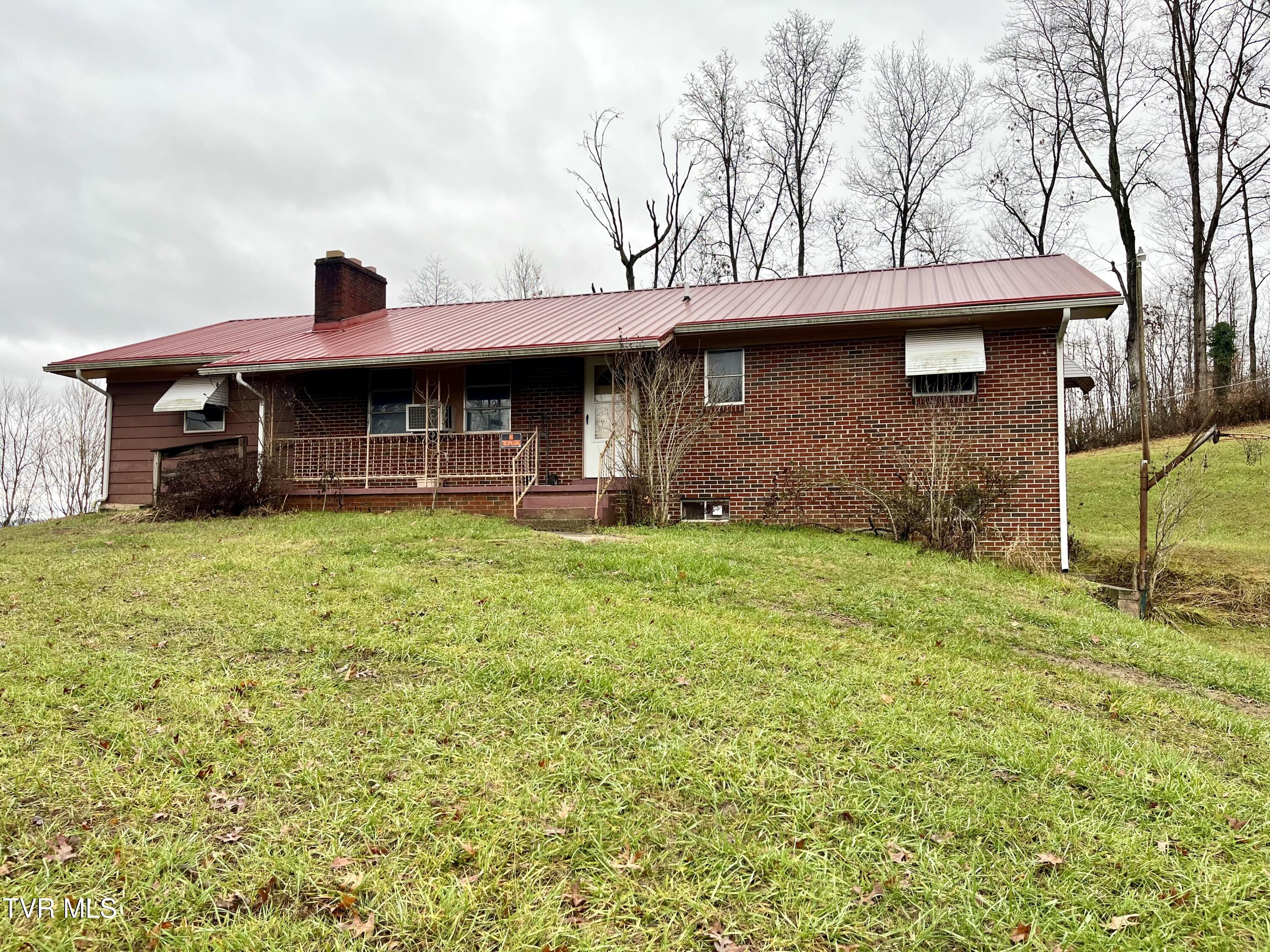 1365 Ridgeview Road Property Photo