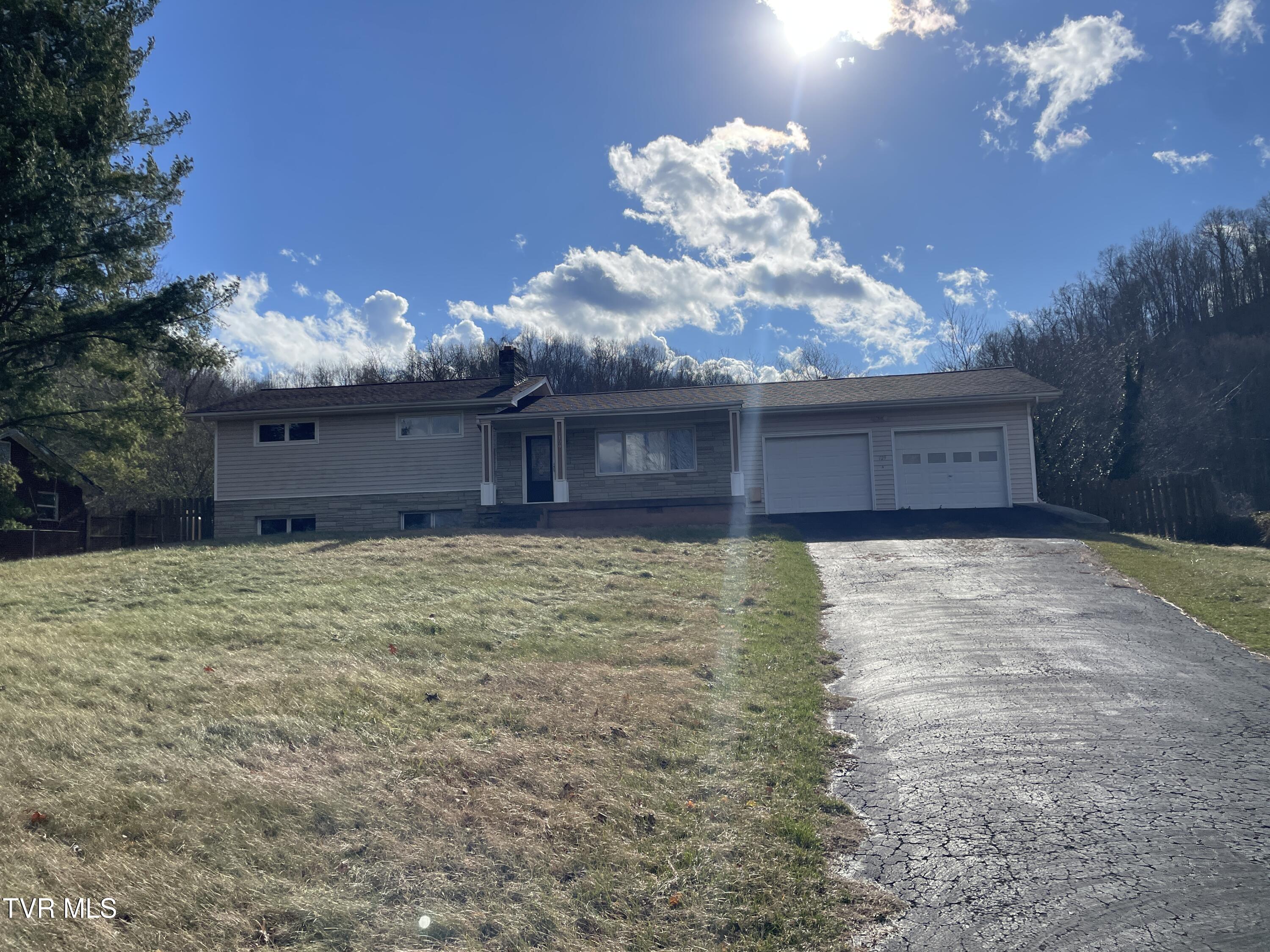 129 Brumley Circle Circle Property Photo