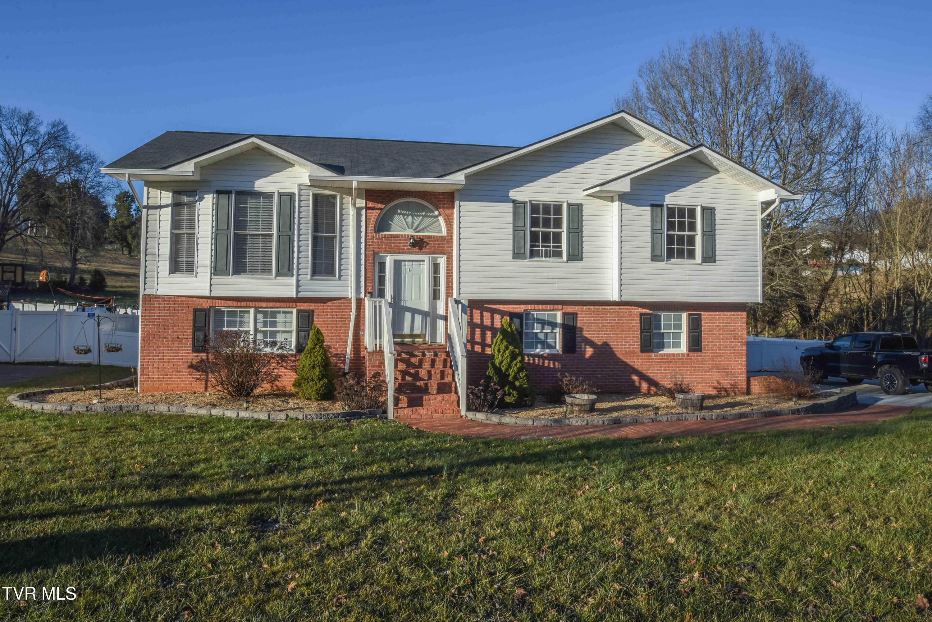104 Mountain View Drive Property Photo