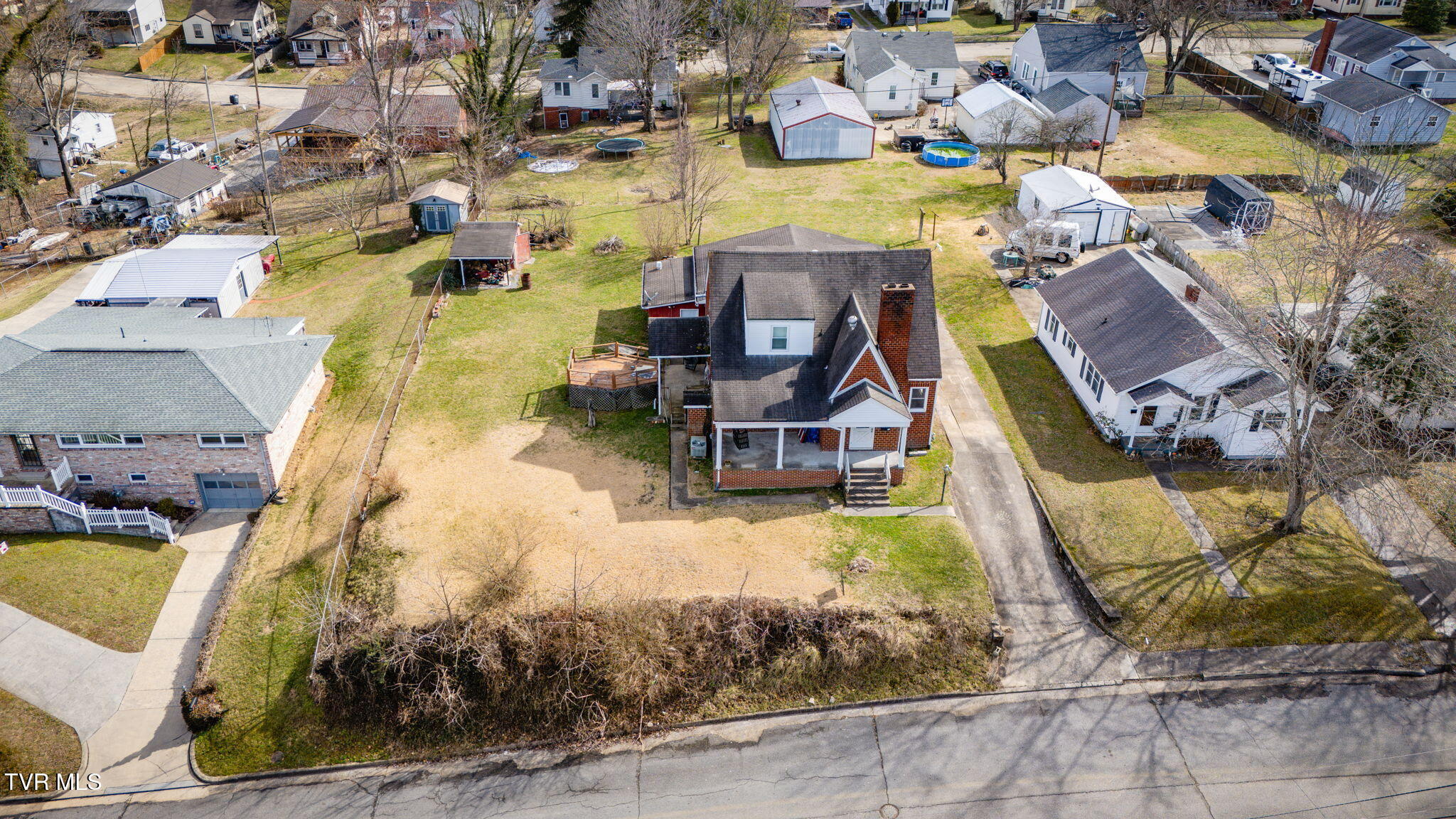 1659 Houston Avenue Property Photo 4