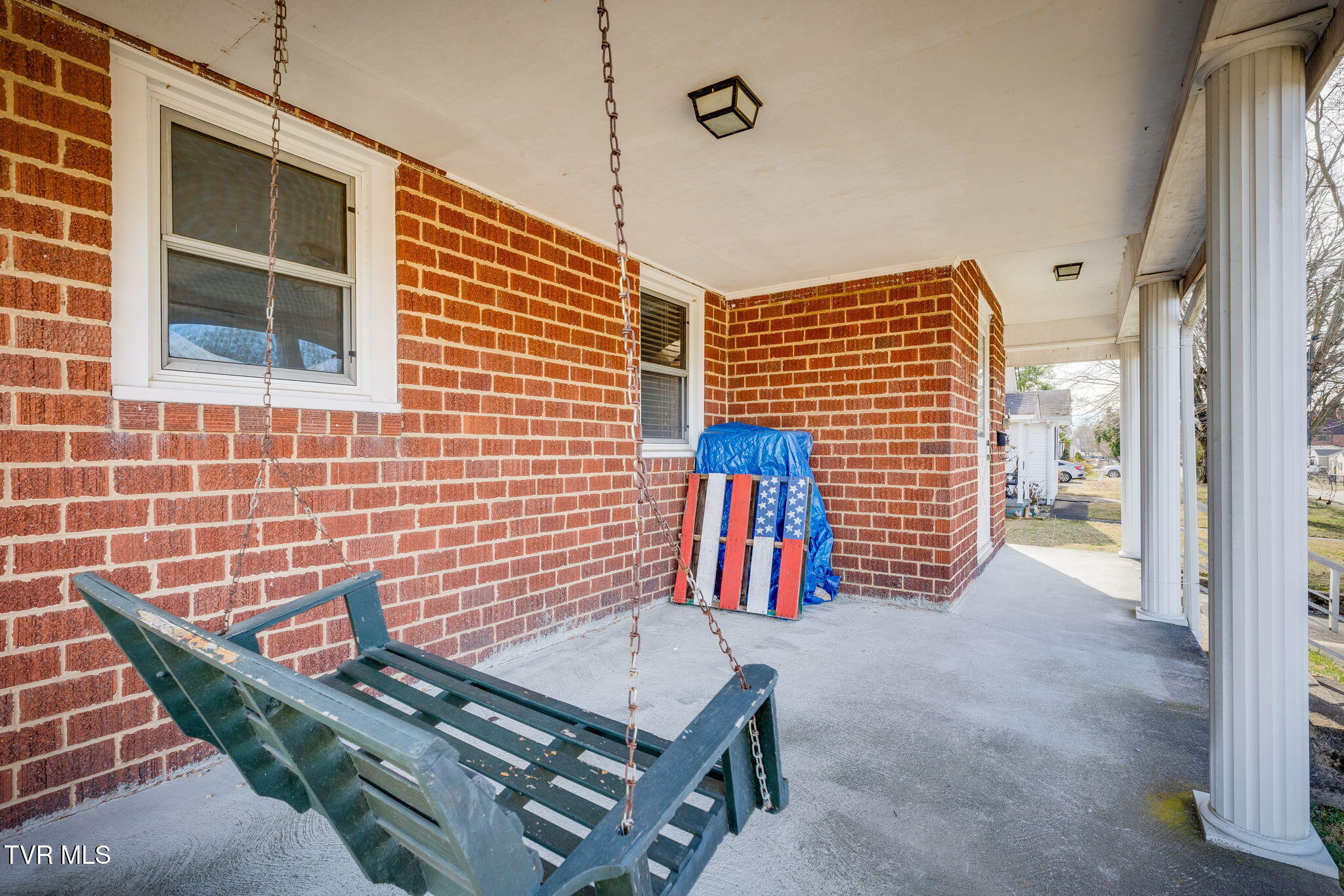 1659 Houston Avenue Property Photo 10