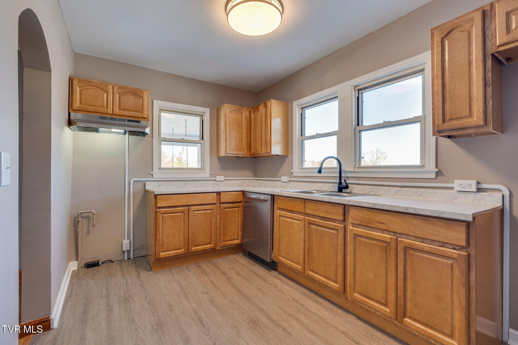 1659 Houston Avenue Property Photo 24