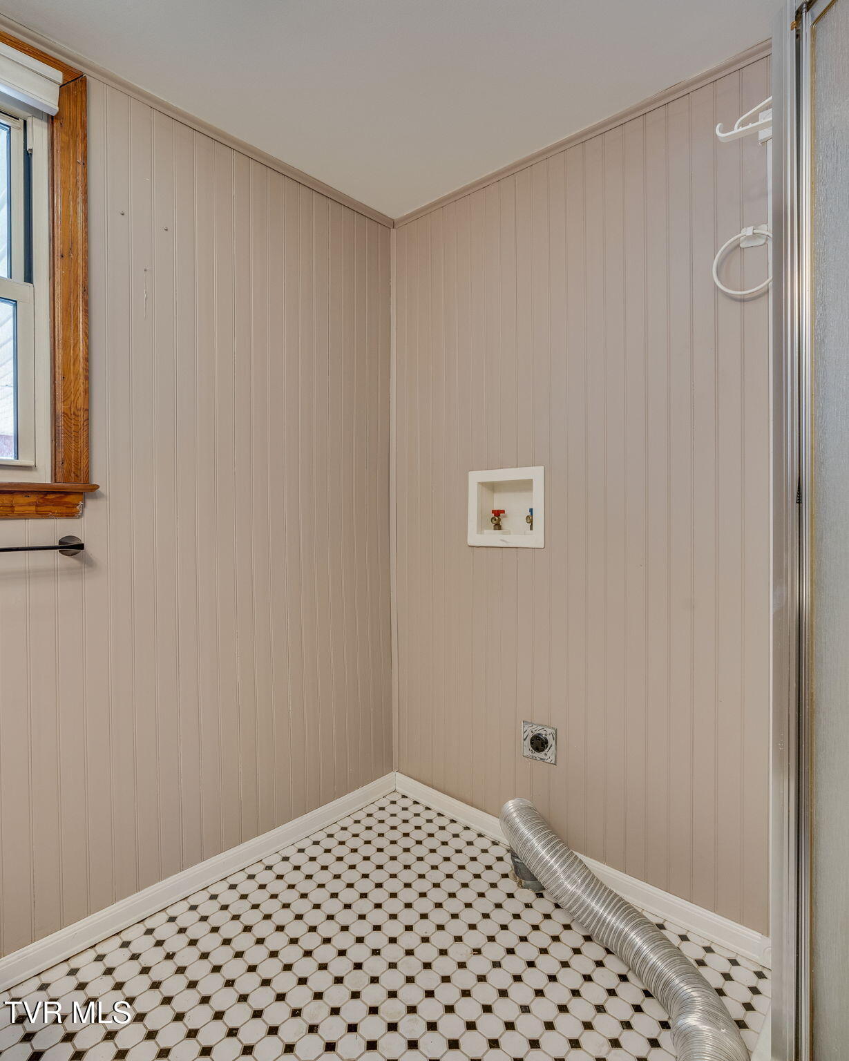 1659 Houston Avenue Property Photo 29