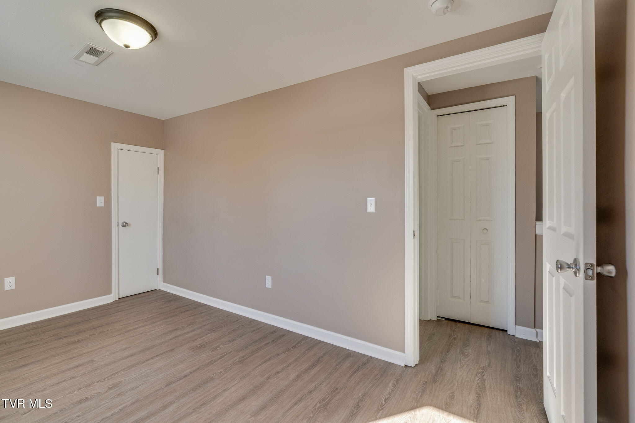 1659 Houston Avenue Property Photo 36