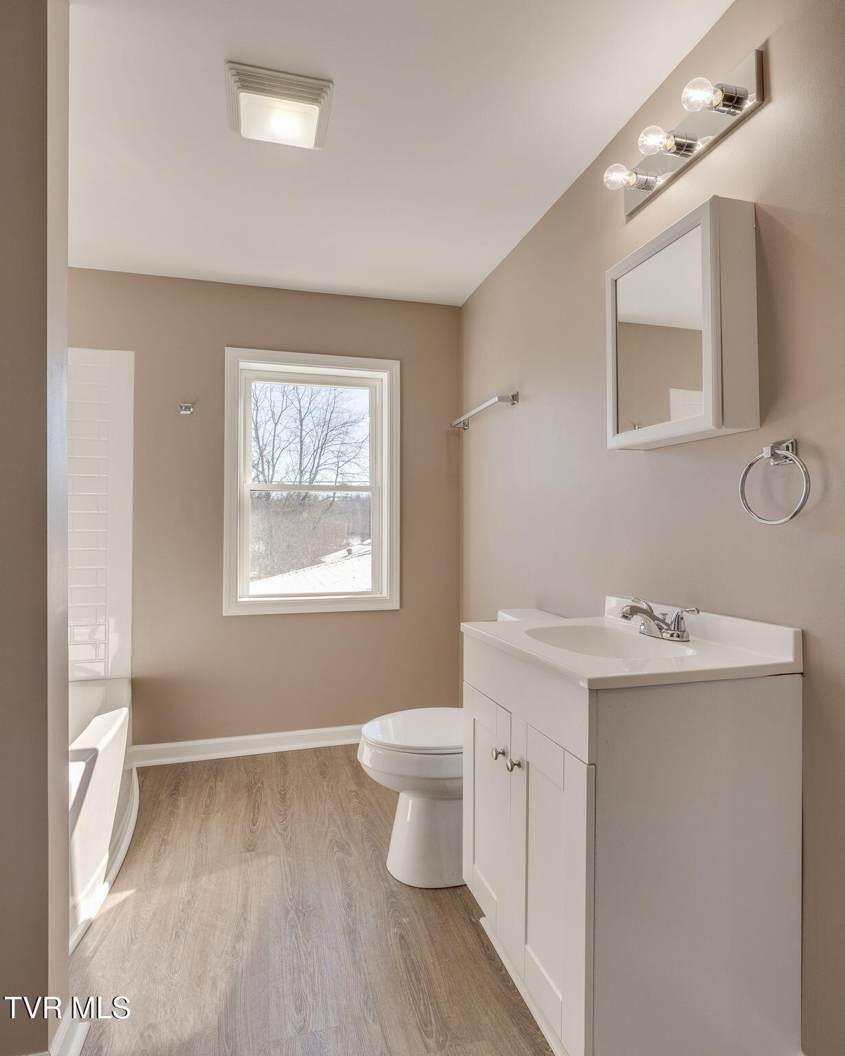 1659 Houston Avenue Property Photo 38